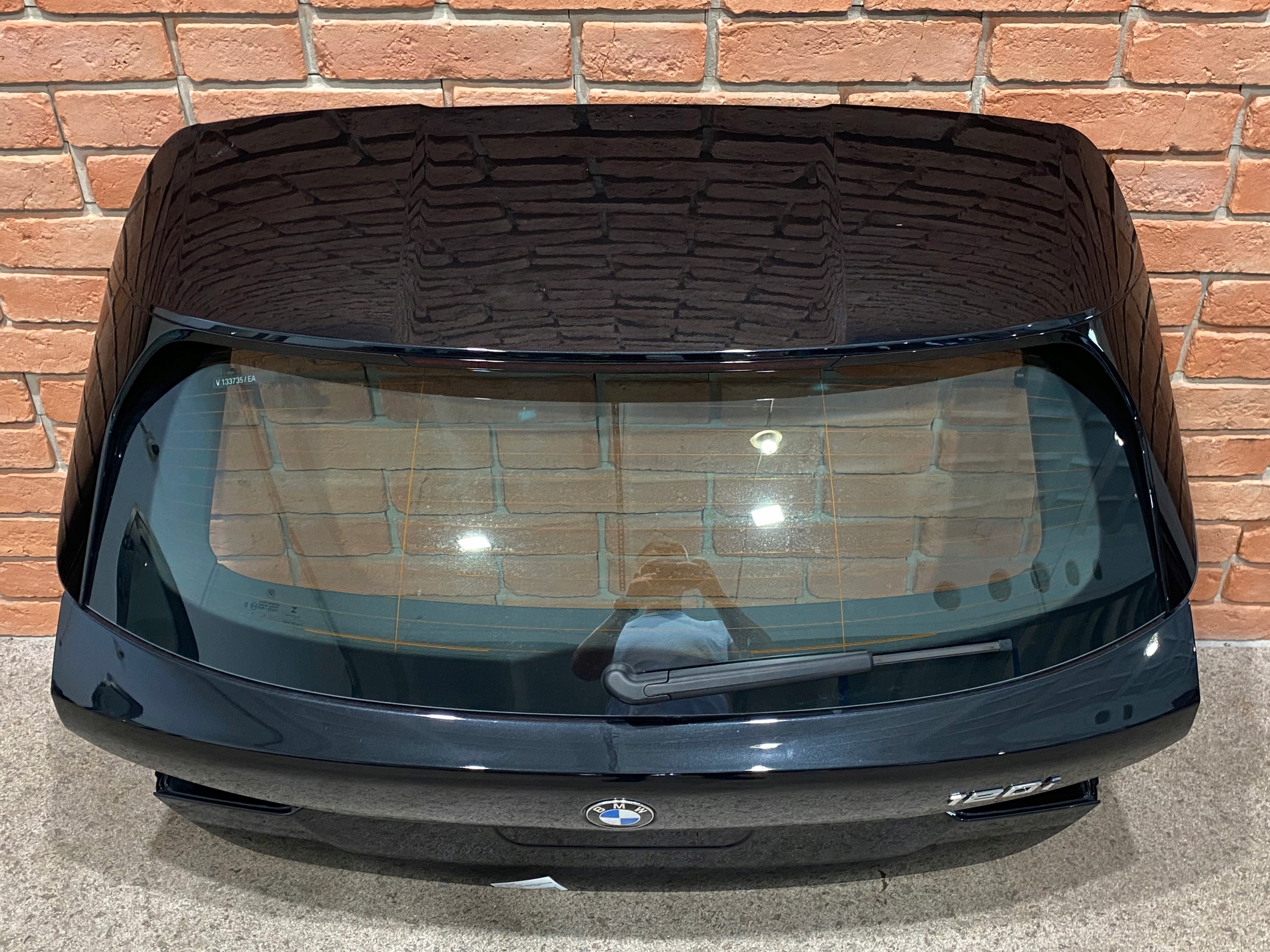 BMW 1 F40 KLAPA BAGAŻNIKA TYŁ TYLNA KOLOR 475 Typ samochodu Samochody osobowe