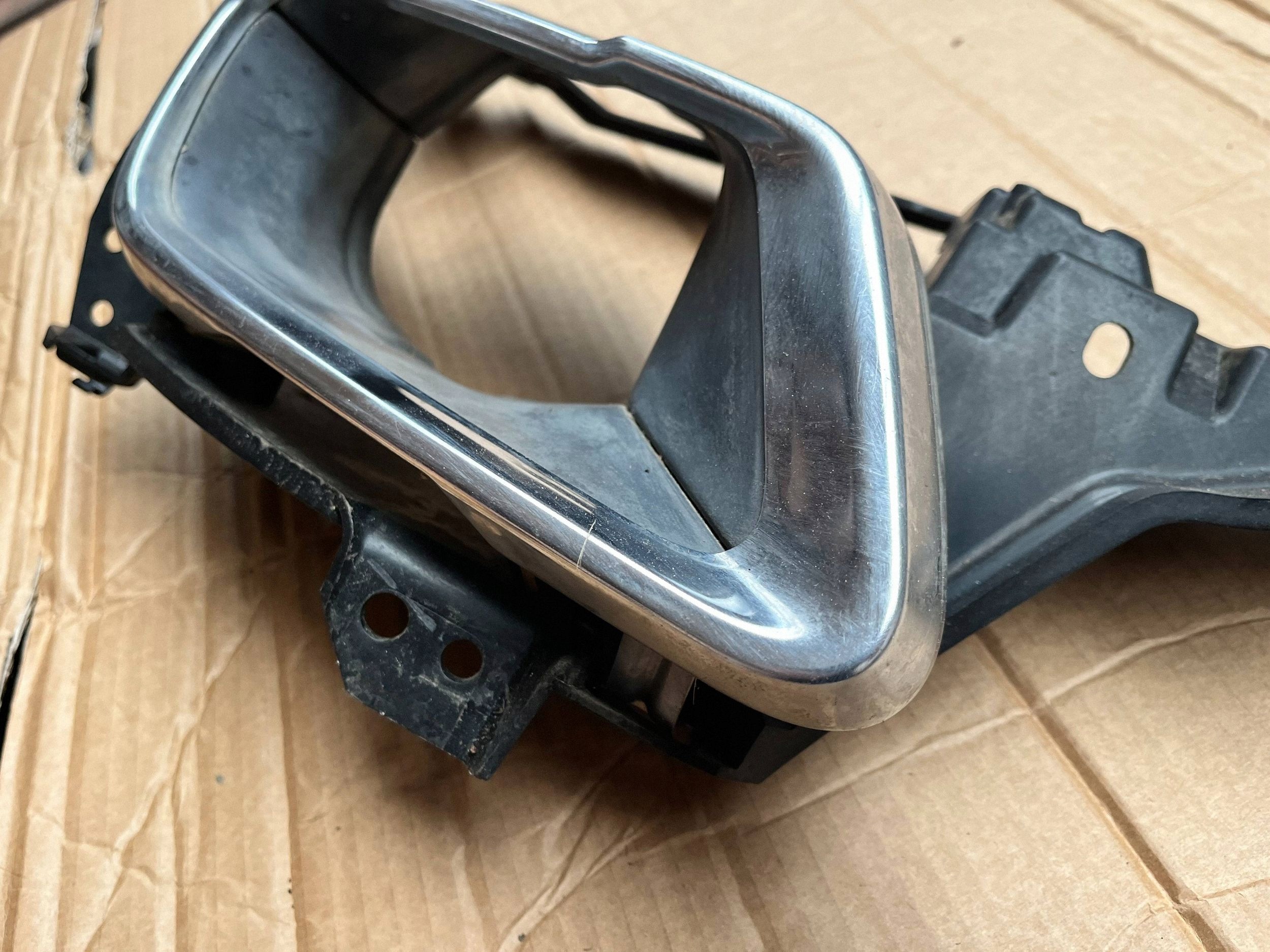 TERMINALE dello scarico BMW X5 G05 8074190 @M