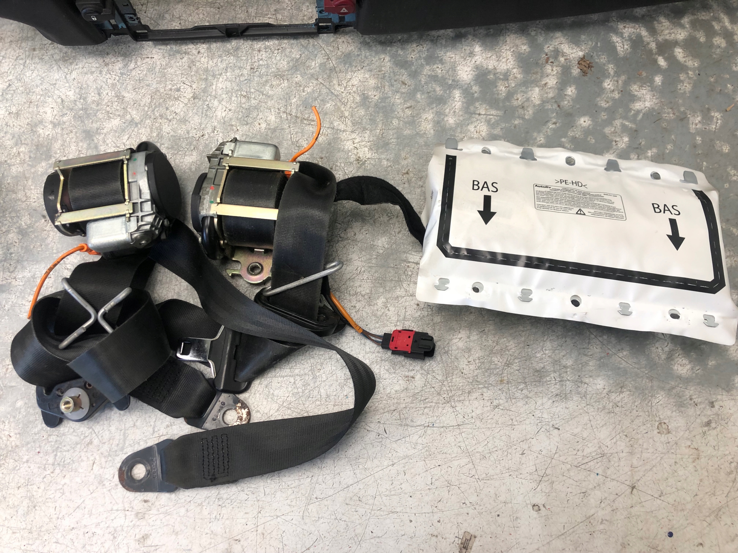 console dashboard panel airbags tension belts CITROEN C4 and