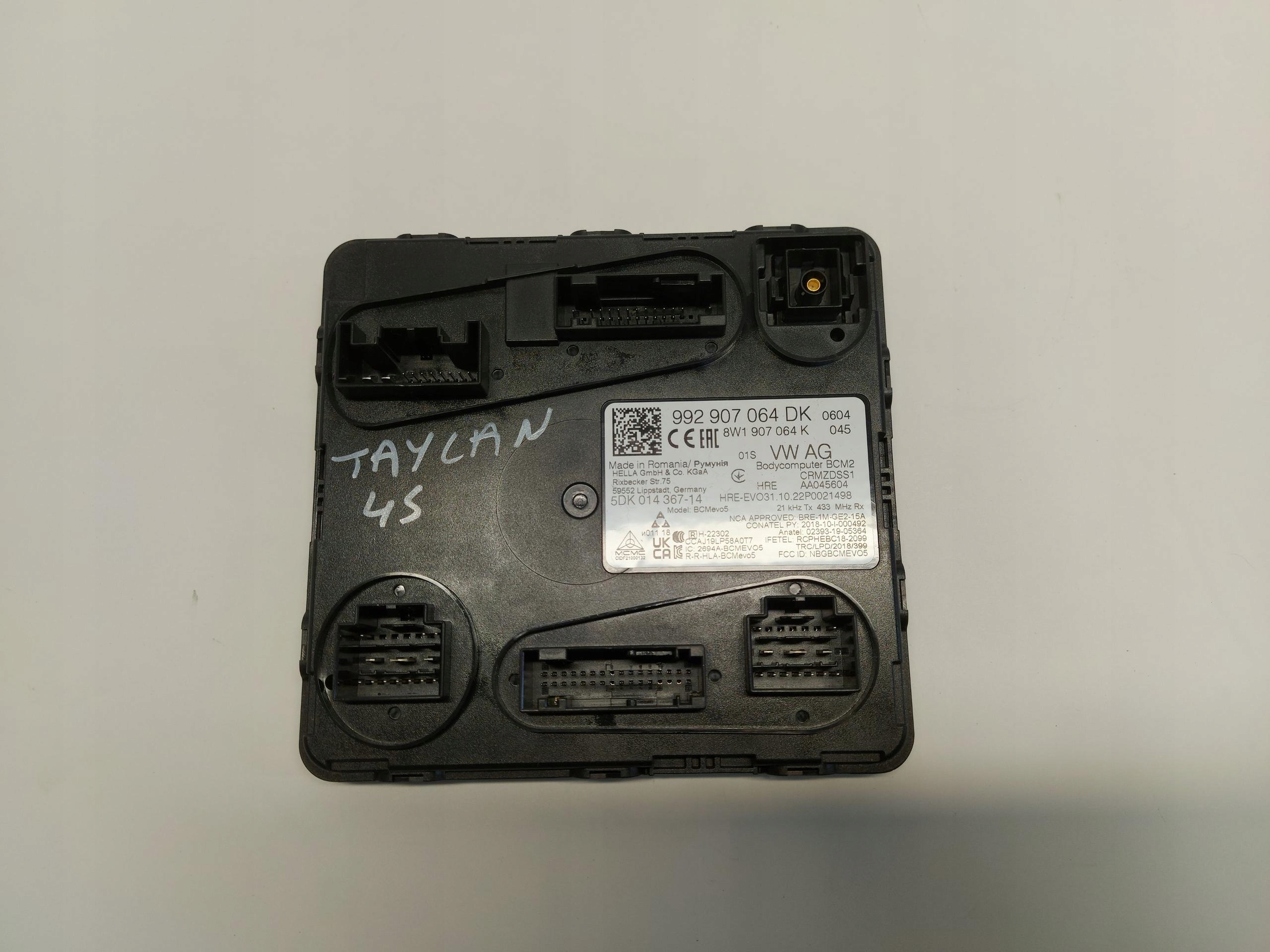 Porsche Taycan 4S 9J1 2022 module control unit komfortu 992907064dk