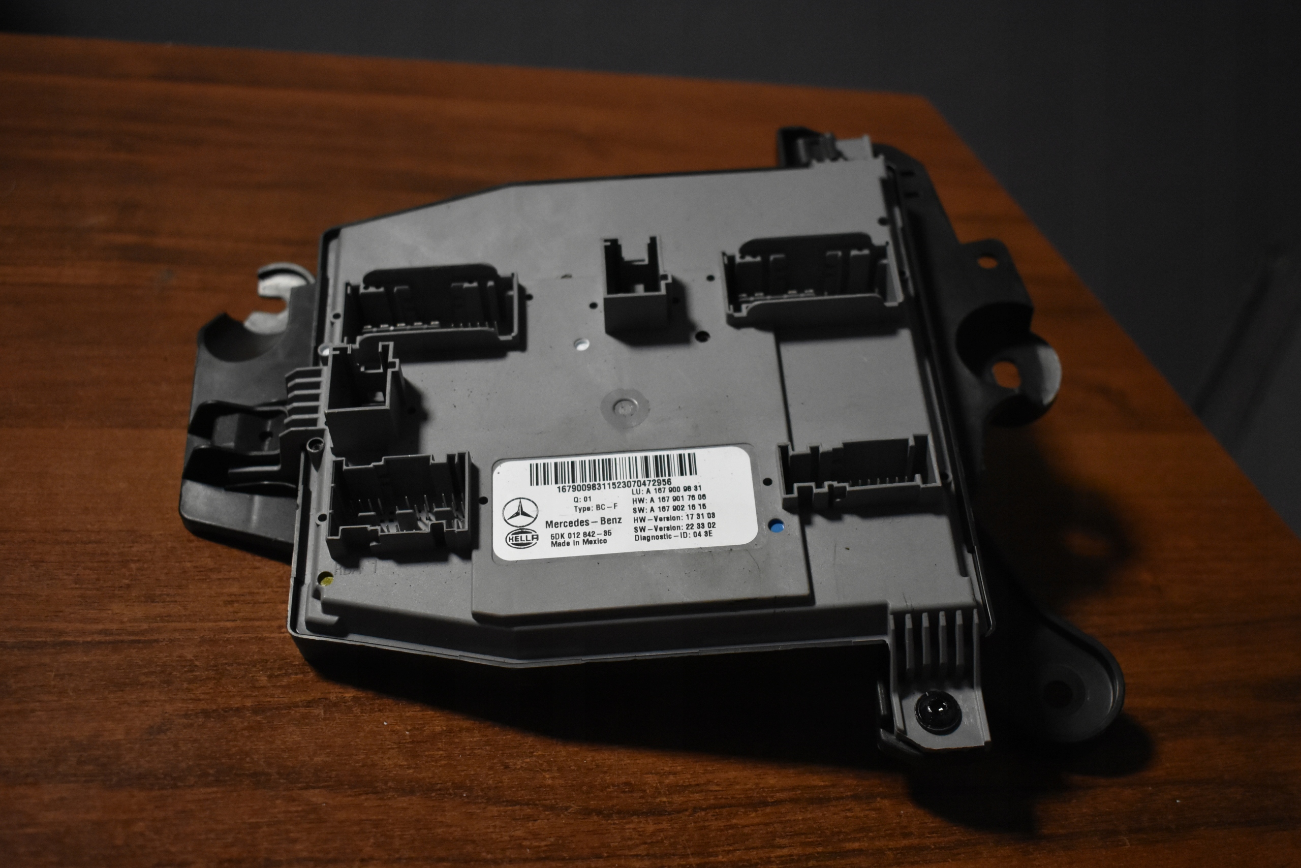 IDEALNY comfort control unit SAM MERCEDES W167 1 9