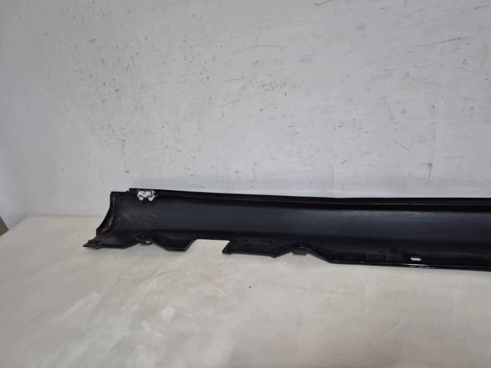 MERCEDES CLA W118 19- moulding threshold left A1186980300