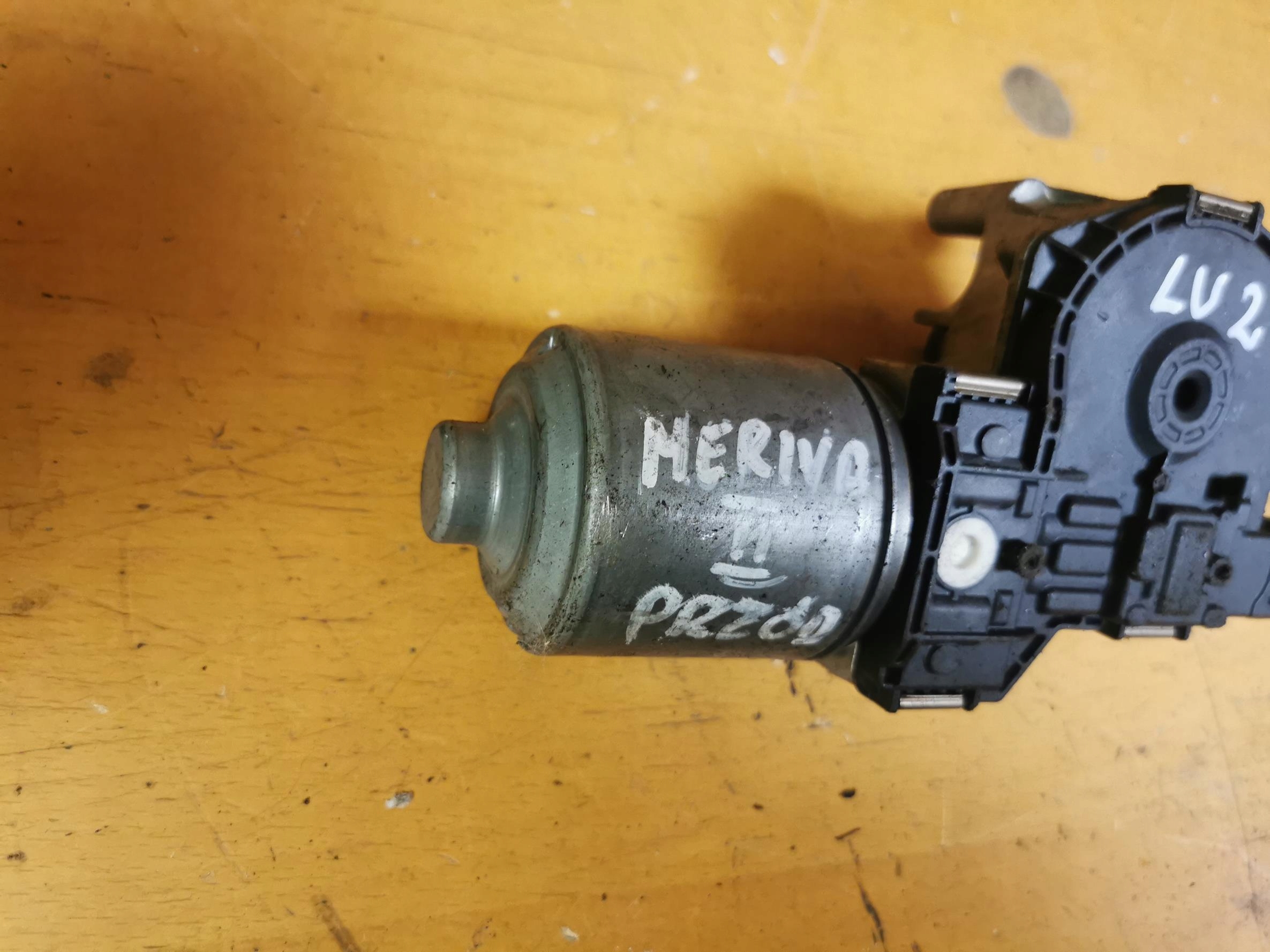 mini motor of wipers front OPEL MERIVA II B 10-17
