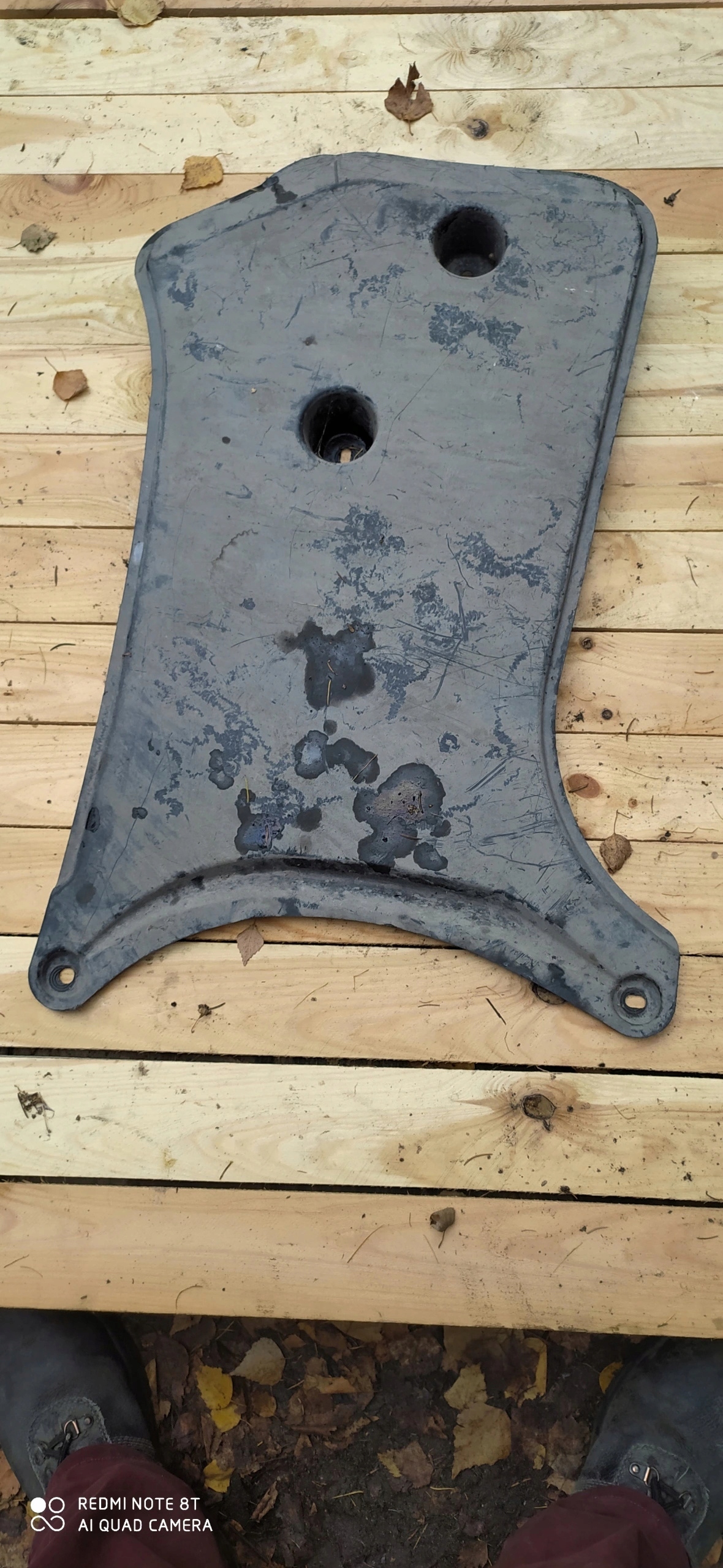AUDI A4 B8 A5 cover chassis rear 8K0825219