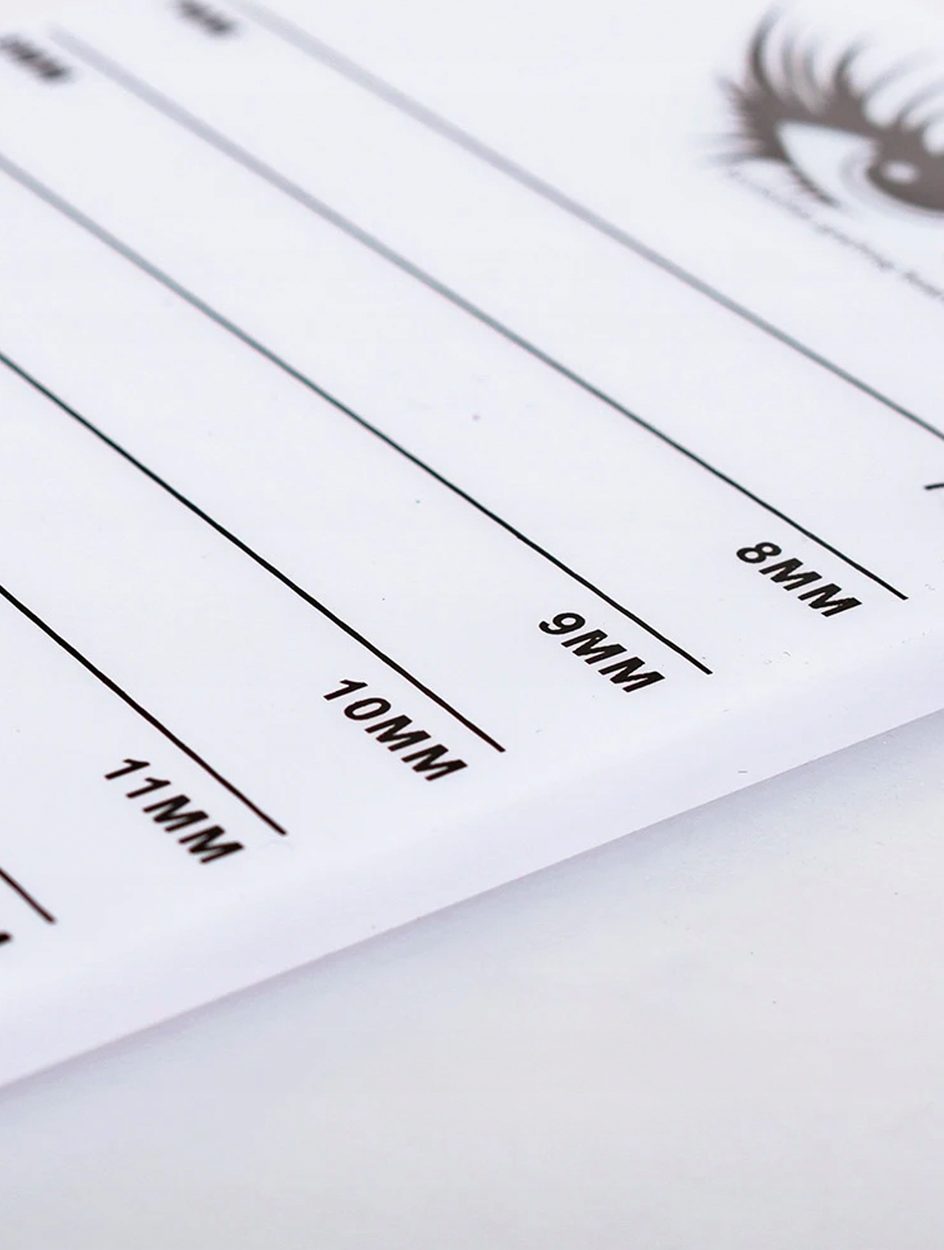 PODSTAWKA DO RZĘS AKRYLOWA LASH HOLDER ZE SKALĄ PRZEDŁUŻANIE RZĘS 12 X 7 CM Kod producenta PODSTAWKA DO RZĘS SZKLANA ZE SKALĄ