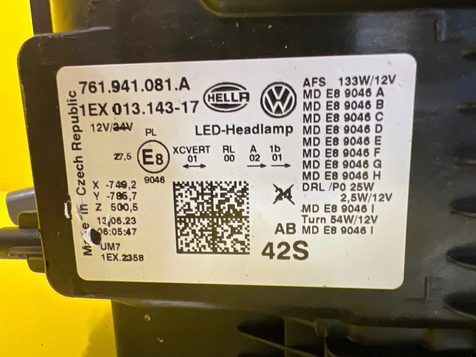 light left VW Touareg III 3 19- Full led 761941081A