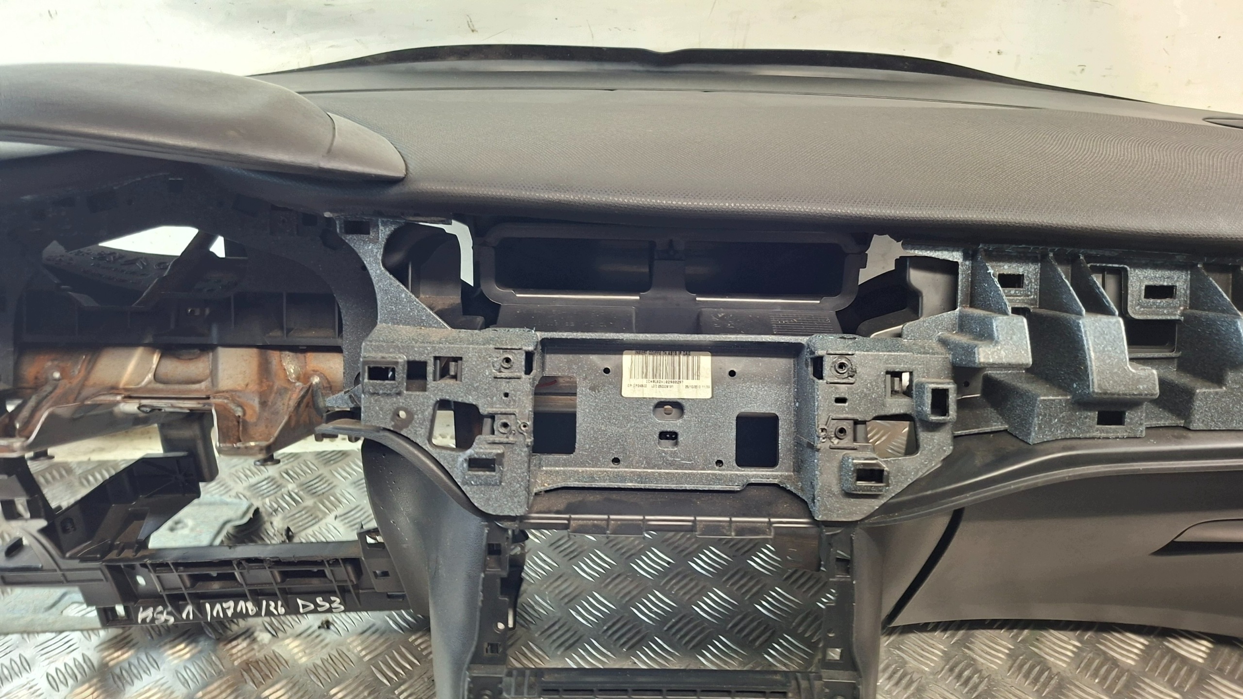 armatura CITROEN DS3