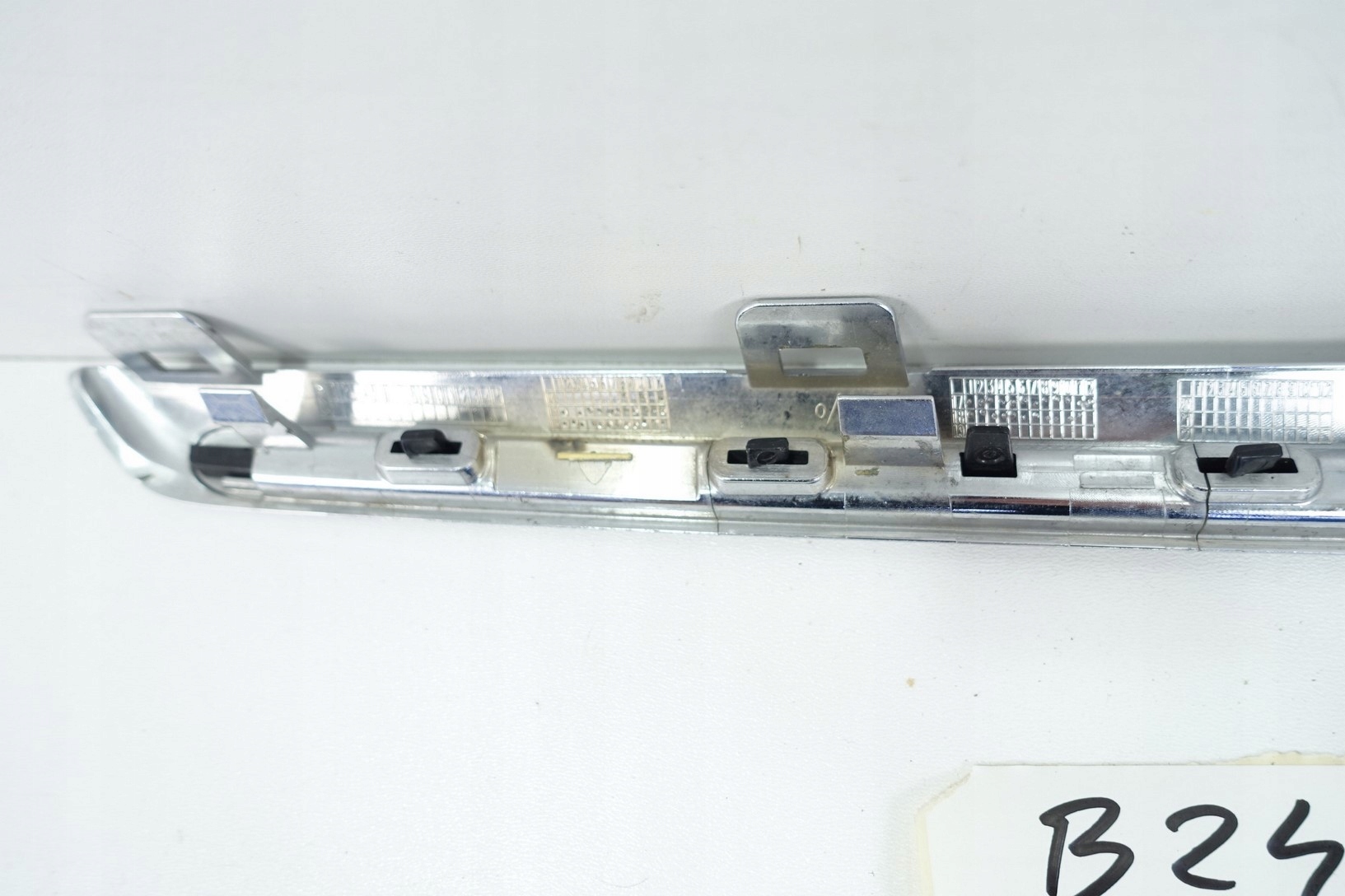 CHROM GRILLA A2138880173 MERCEDES W213