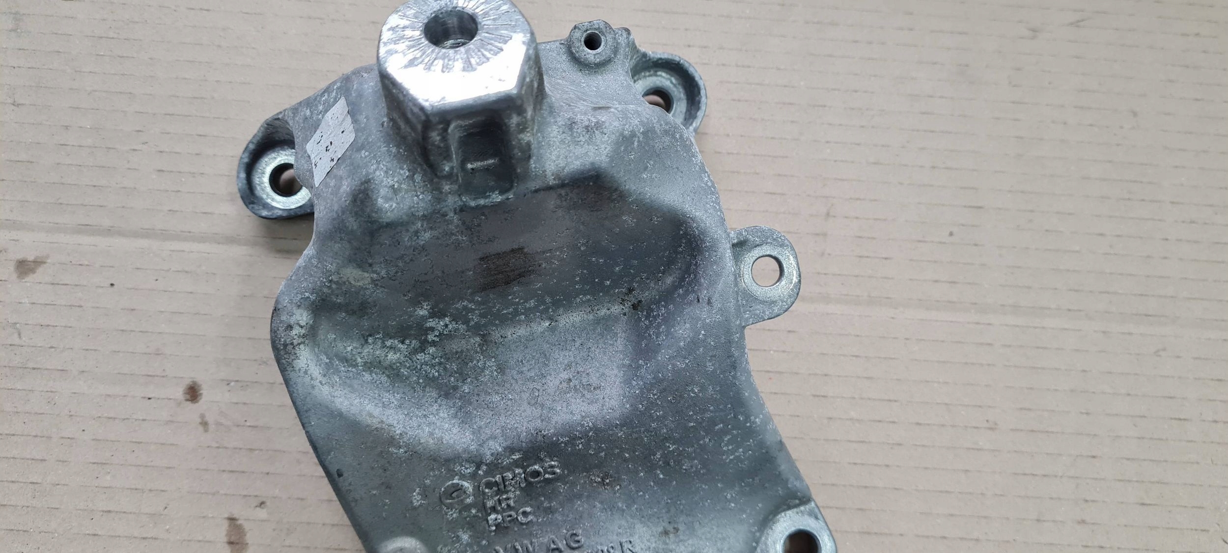 SQ5 80A Q5 bracket holder engine mount right 3.0 TFSI 8W0199308R S4 B9 S5