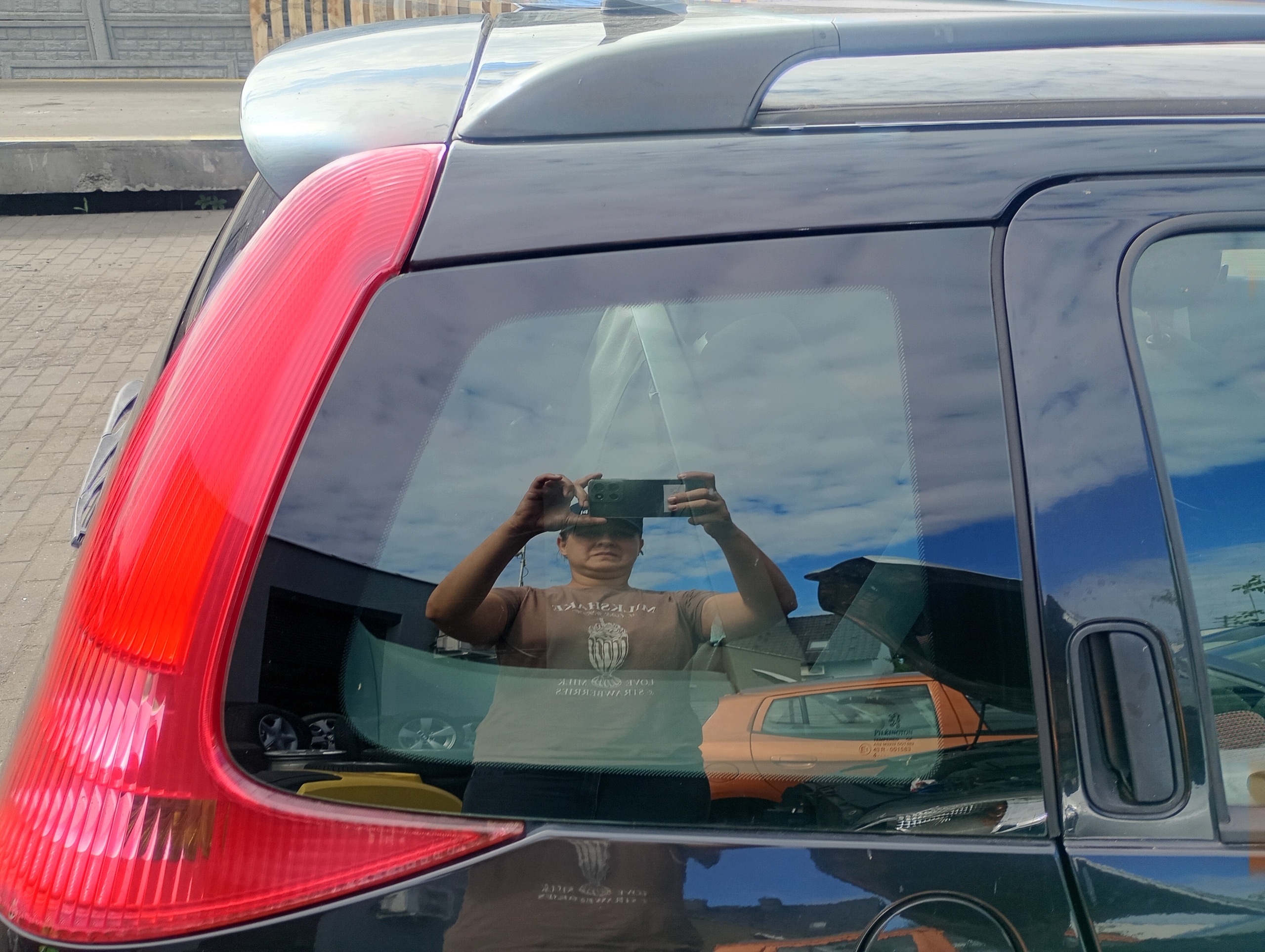 window side bodywork right Peugeot 206 SW 02-07