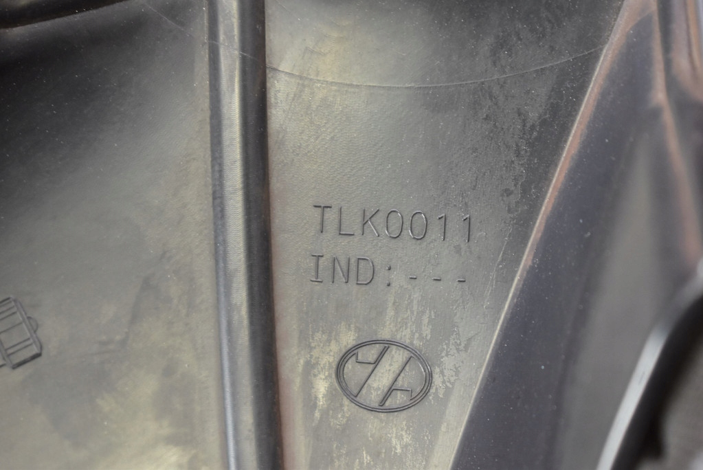 copri - 1044231-B 18" TESLA MODEL 3 17-21
