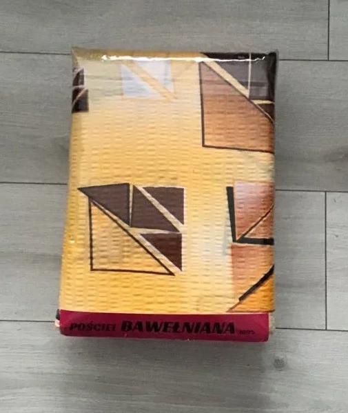Komplet Pościeli Z Kory 100% Bawełna 220x200cm Brązowe Trójkąty Na Żółtym
