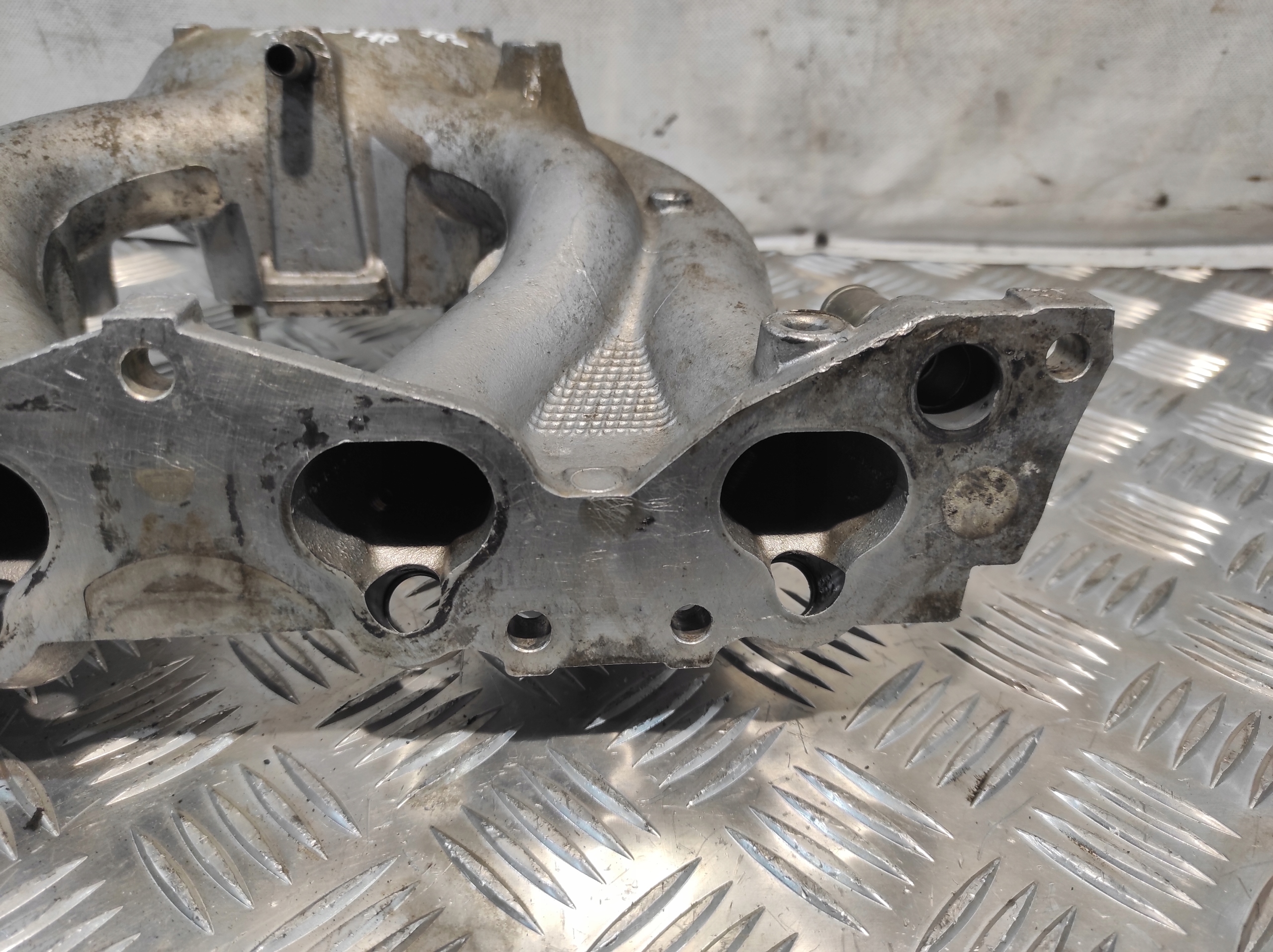 intake manifold DOLOTOWY HONDA CIVIC VI 6 1.4 B 90 KM