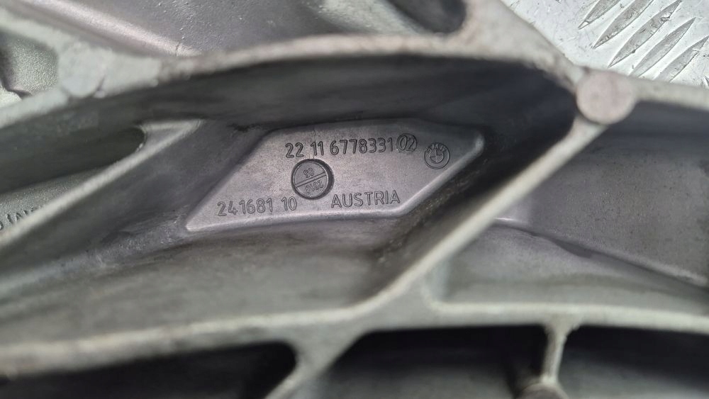 engine mount BMW X5 E70 xDrive 35i 6778331 N55B30A