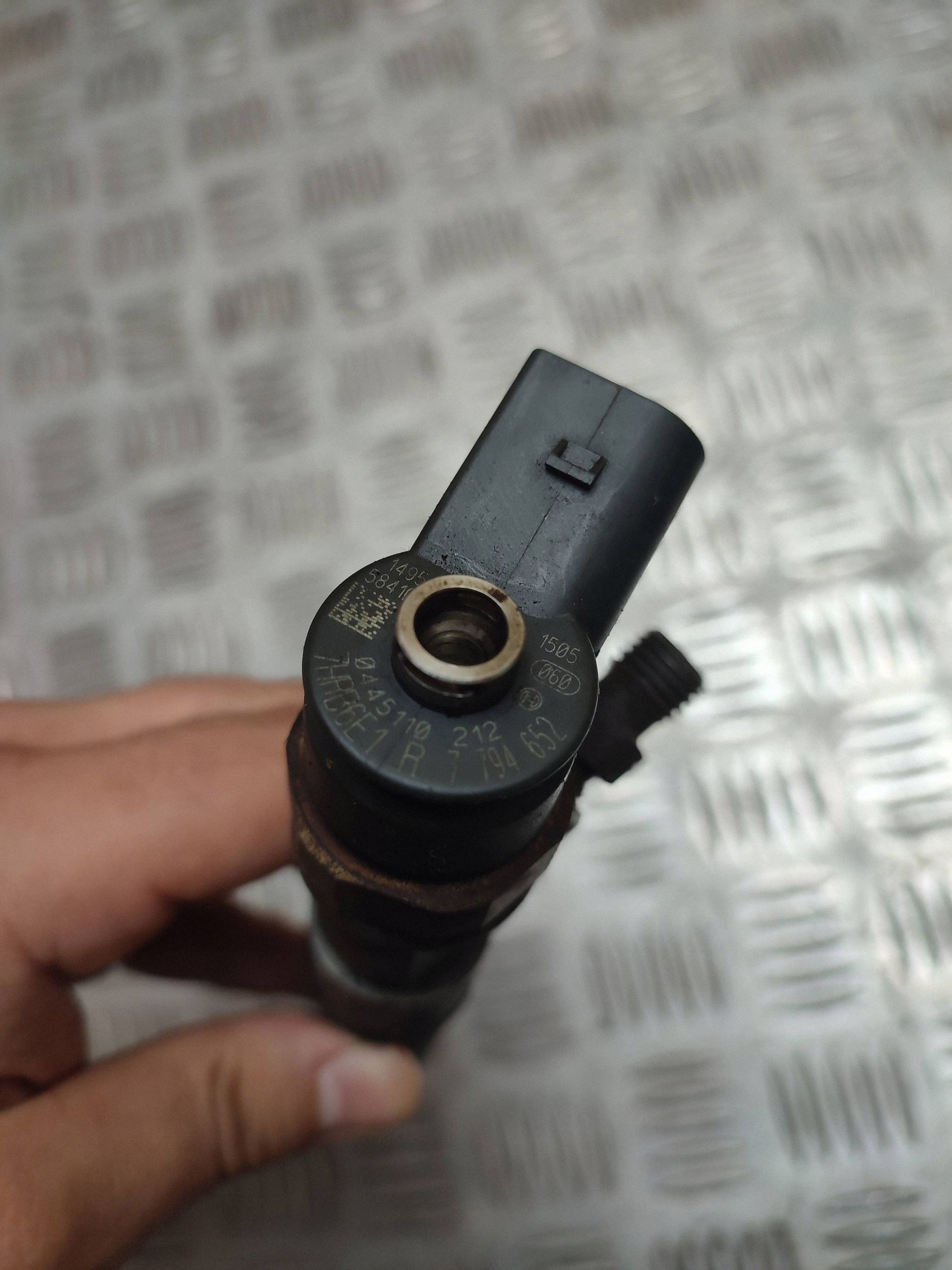 BMW 5 E60 E61 525d Injecteurs M57N 7794652