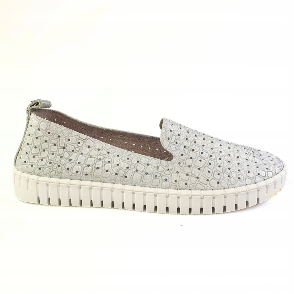 NESSI 18390 miękkie mokasyny slip on srebrne ze wzorem skóra rozmiar 40 Marka Nessi
