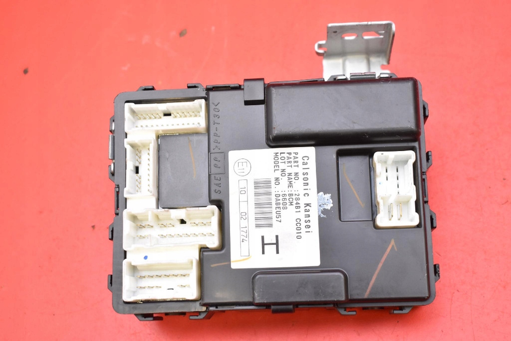 control unit module BCM 284B1CC010 NISSAN MURANO Z50 3.5 V6 234KM 02-08