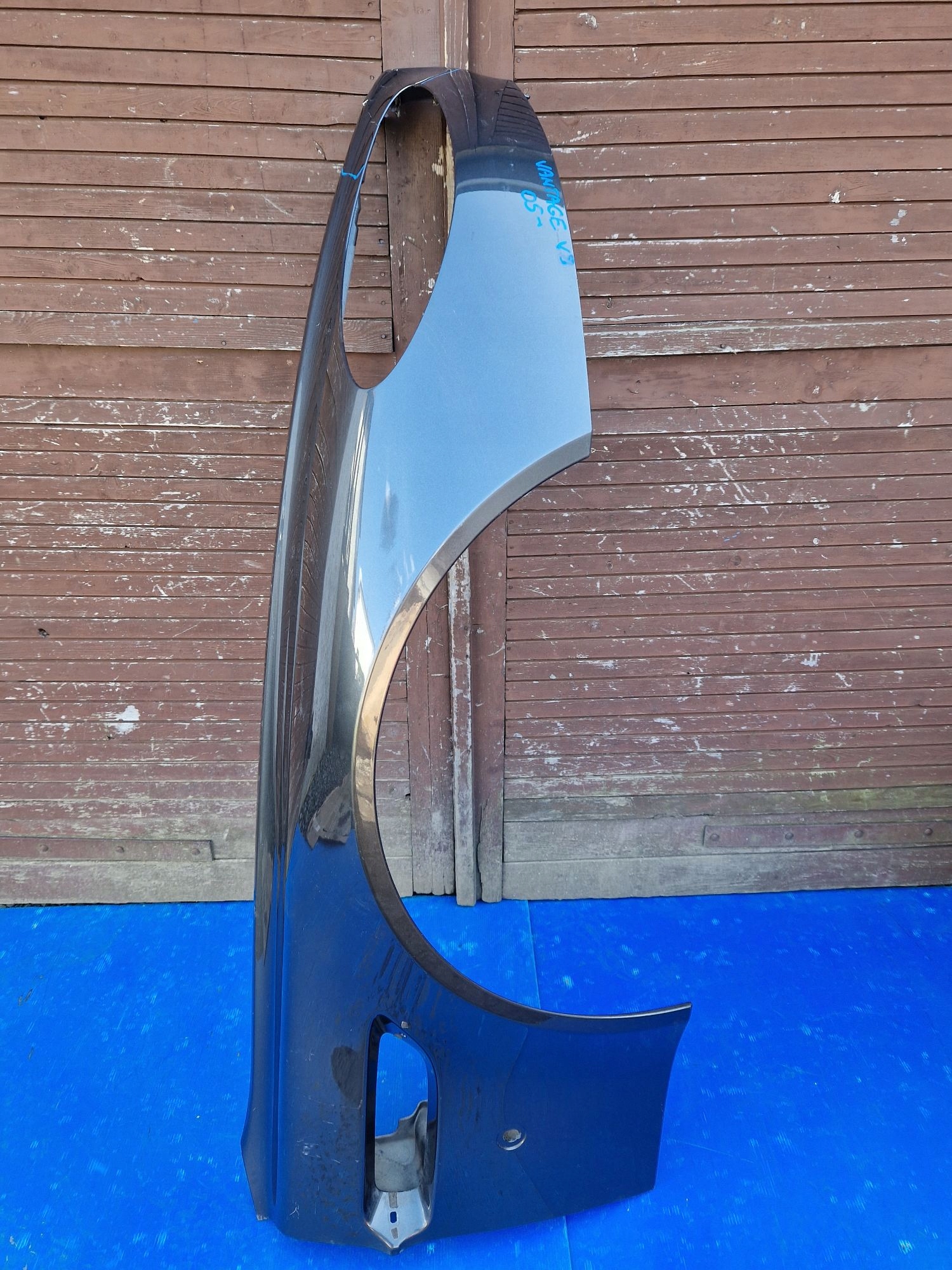 fender right front ASTON MARTIN VANTAGE V8 2005R->