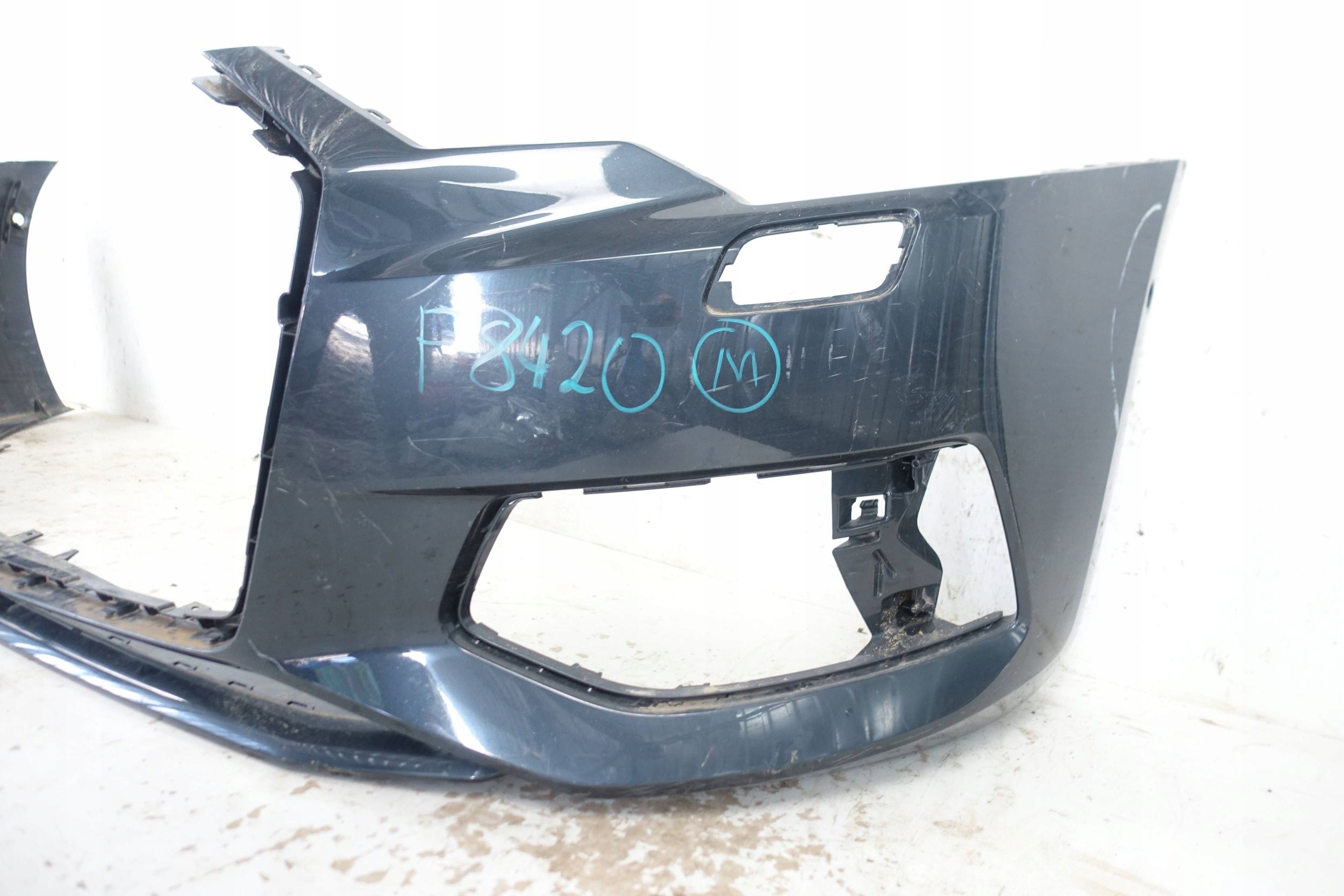 bumper front front AUDI A6 C8 4K0 2018-2023 6xPDC washers 4K0807437