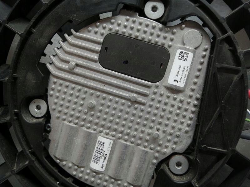 jaguar X590 EV400 вентилятор радиатора кондиционера J9D3-8C607-AC