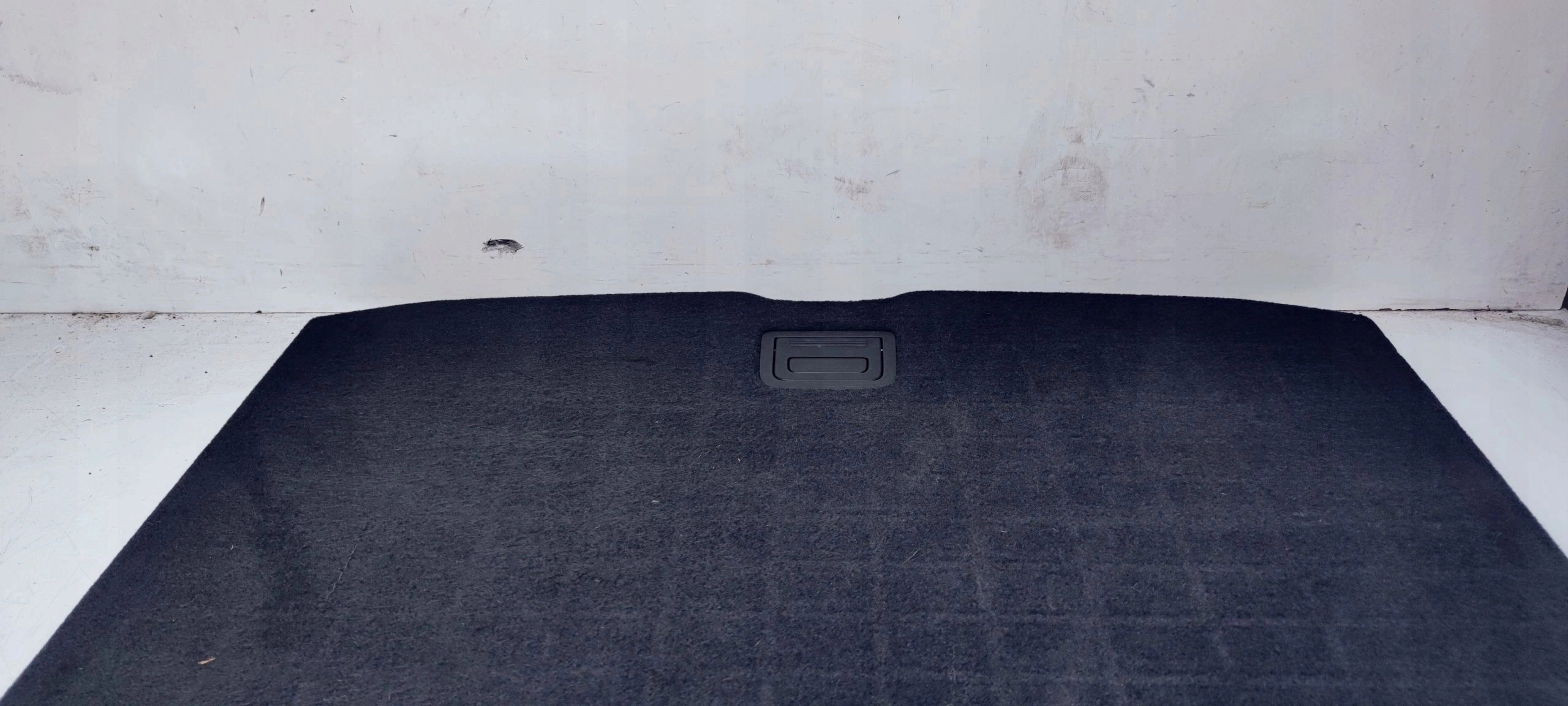 floor boot AUDI A3 8V 3 door 8V3861529