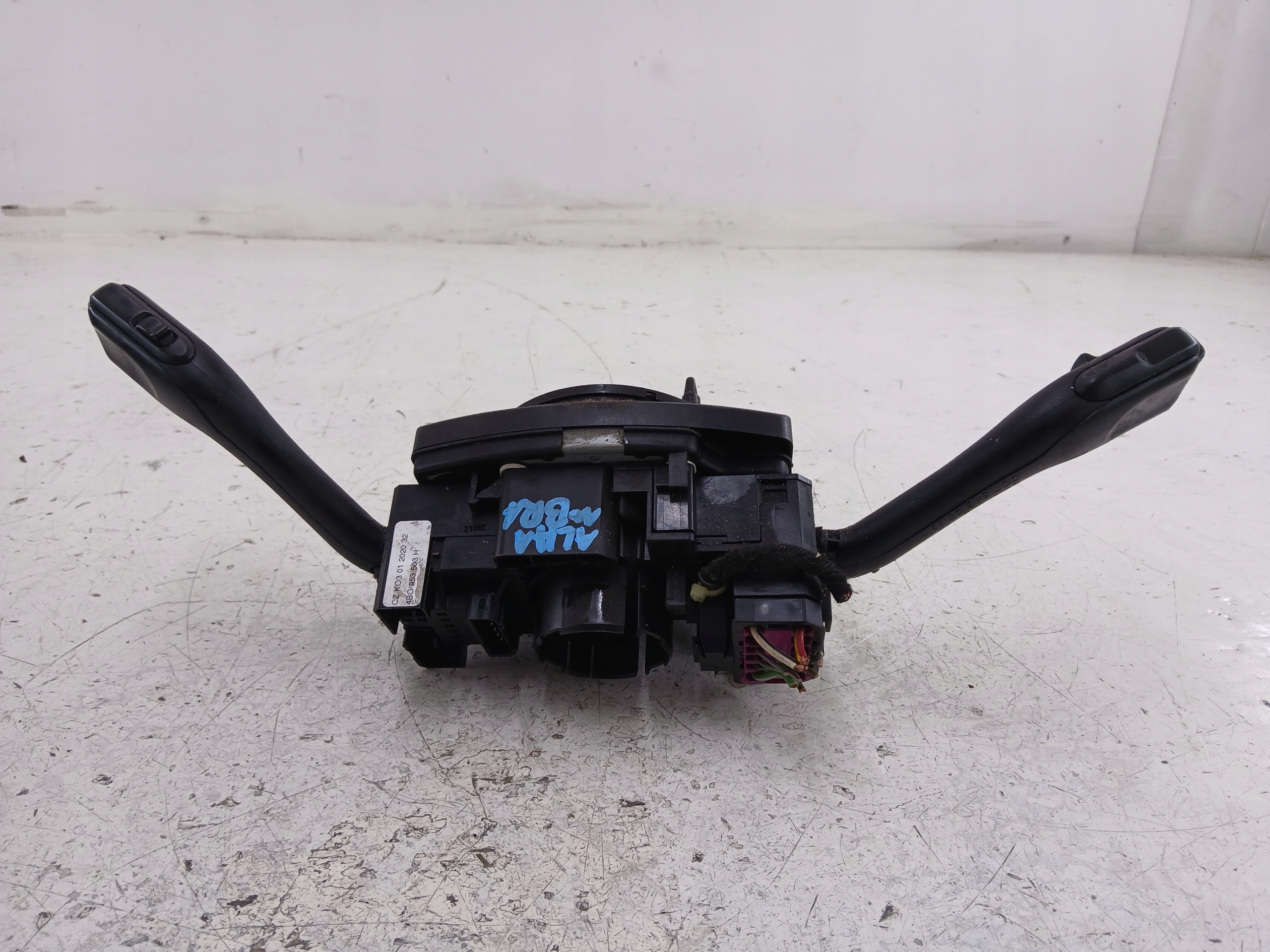 VW GOLF IV VW PASSAT B5 DEVIO LUCI TERGICRISTALLO TERGI 1J0959654AC 4B0953503H