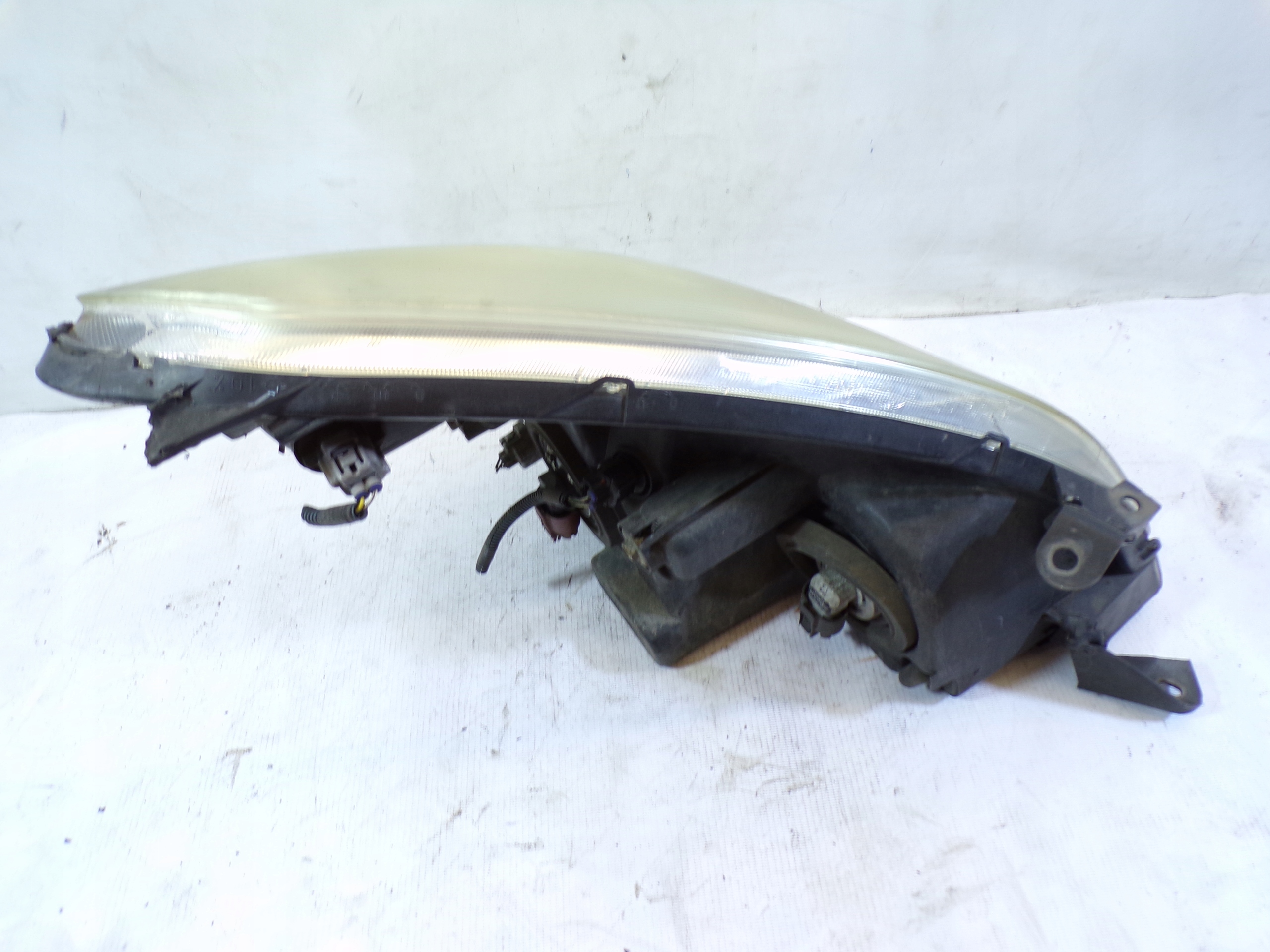 light front front left TOYOTA VERSO 2 II (K)