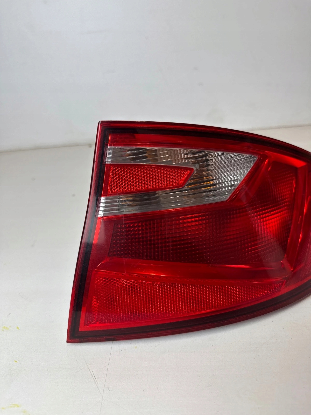 light rear part rear right w fender Seat Toledo IV