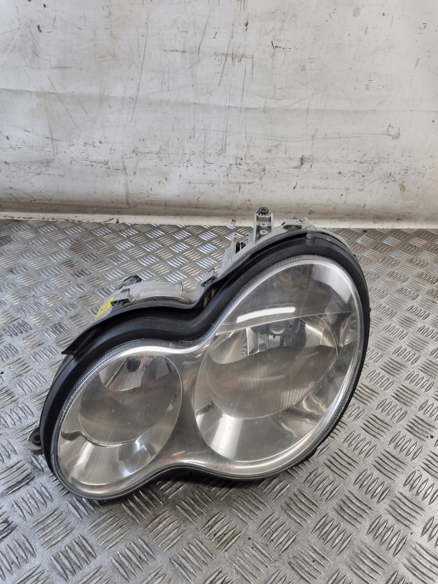 light left front MERCEDES W203 2004