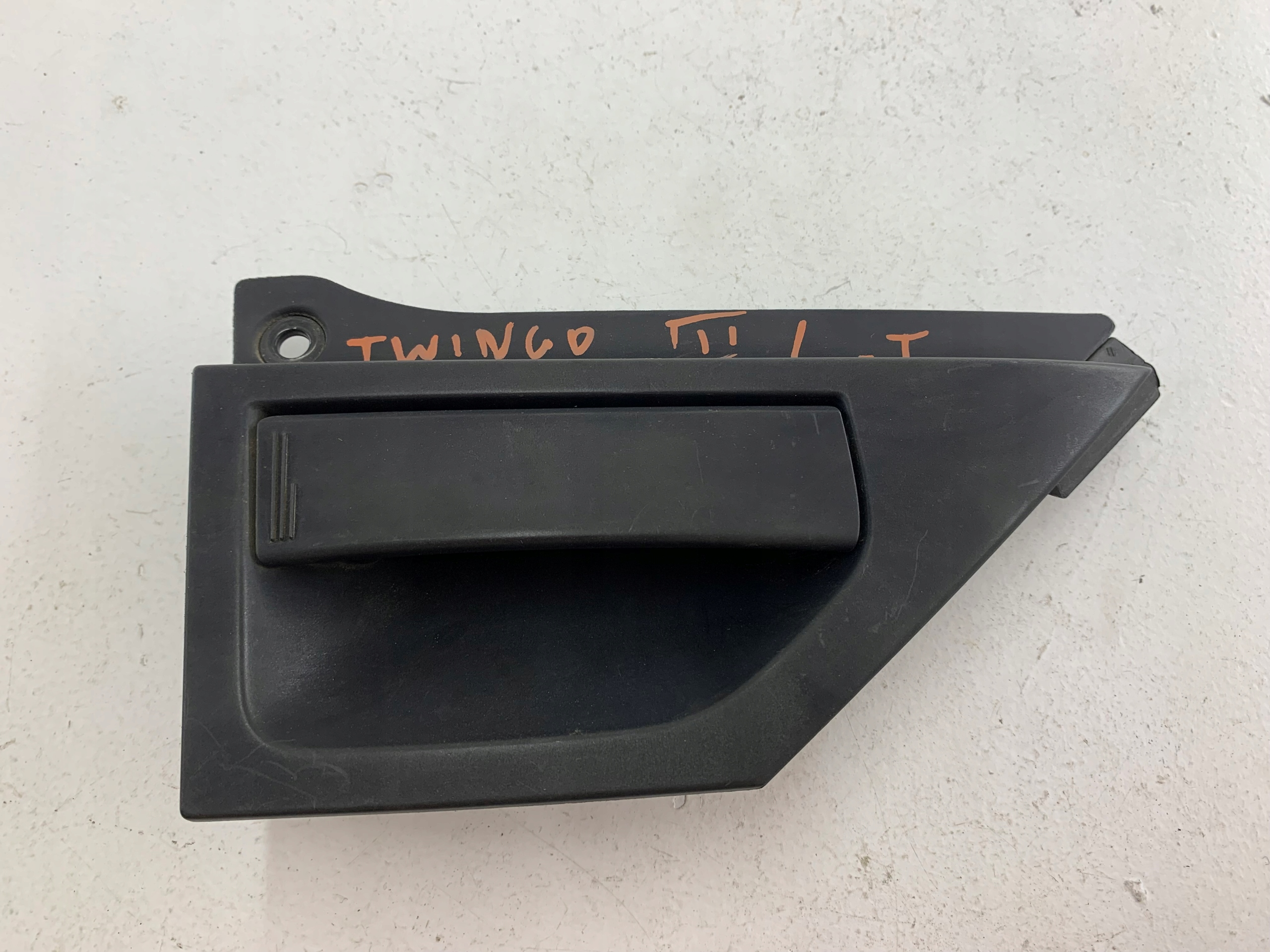 RENAULT TWINGO III handle door left rear part