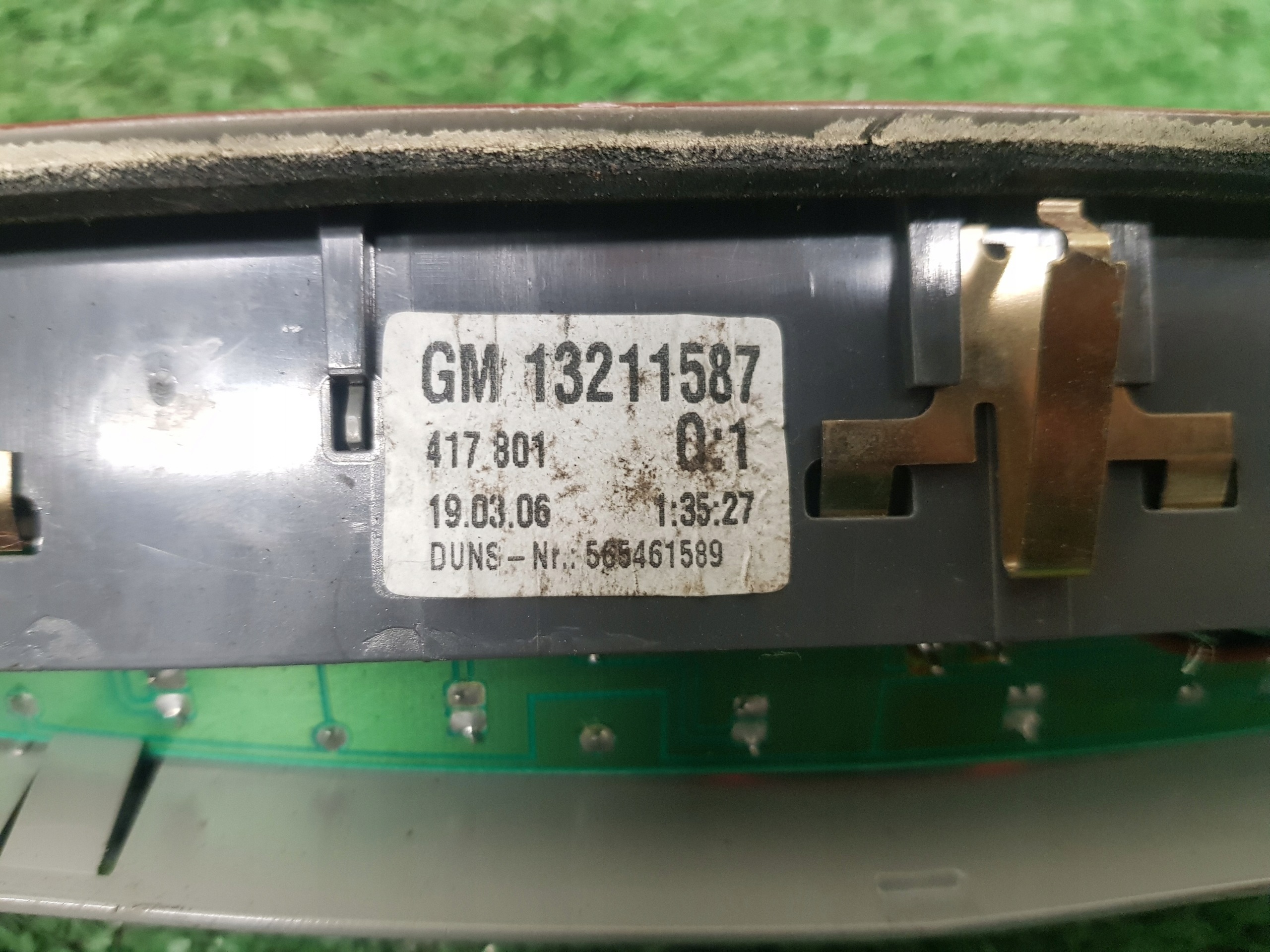 light STOPU OPEL ZAFIRA B 13211587