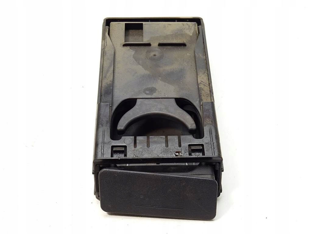 UCHWYT NA NAPOJE Outlander II 06-12 GN621-04480