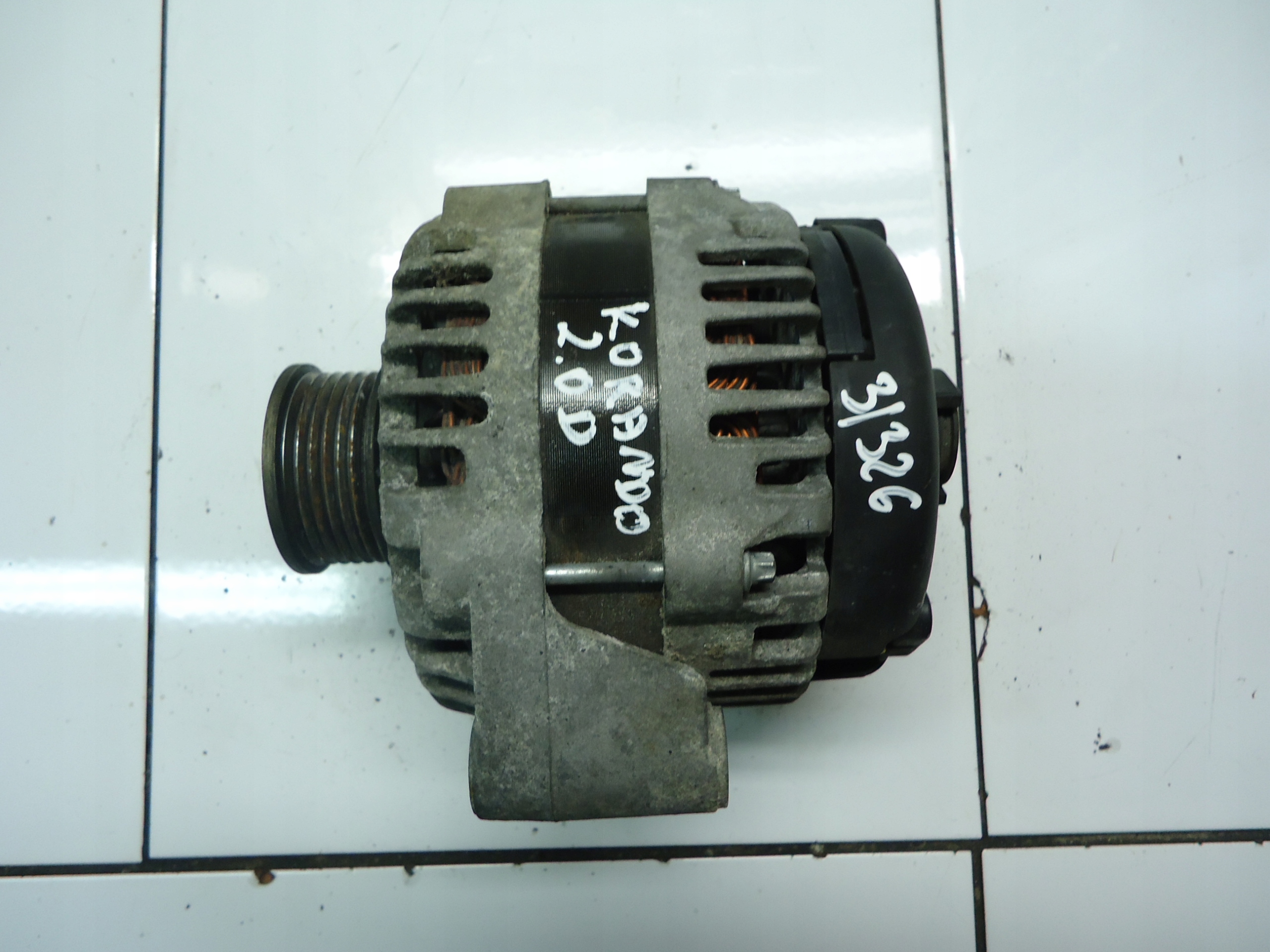 SSANGYONG KORANDO III 2.0 E-XDI alternator A6711540302