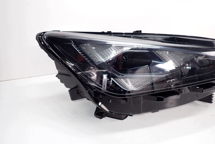CUPRA TAVASCAN FULL LED reflektor right light right 11H941036H for osprzet