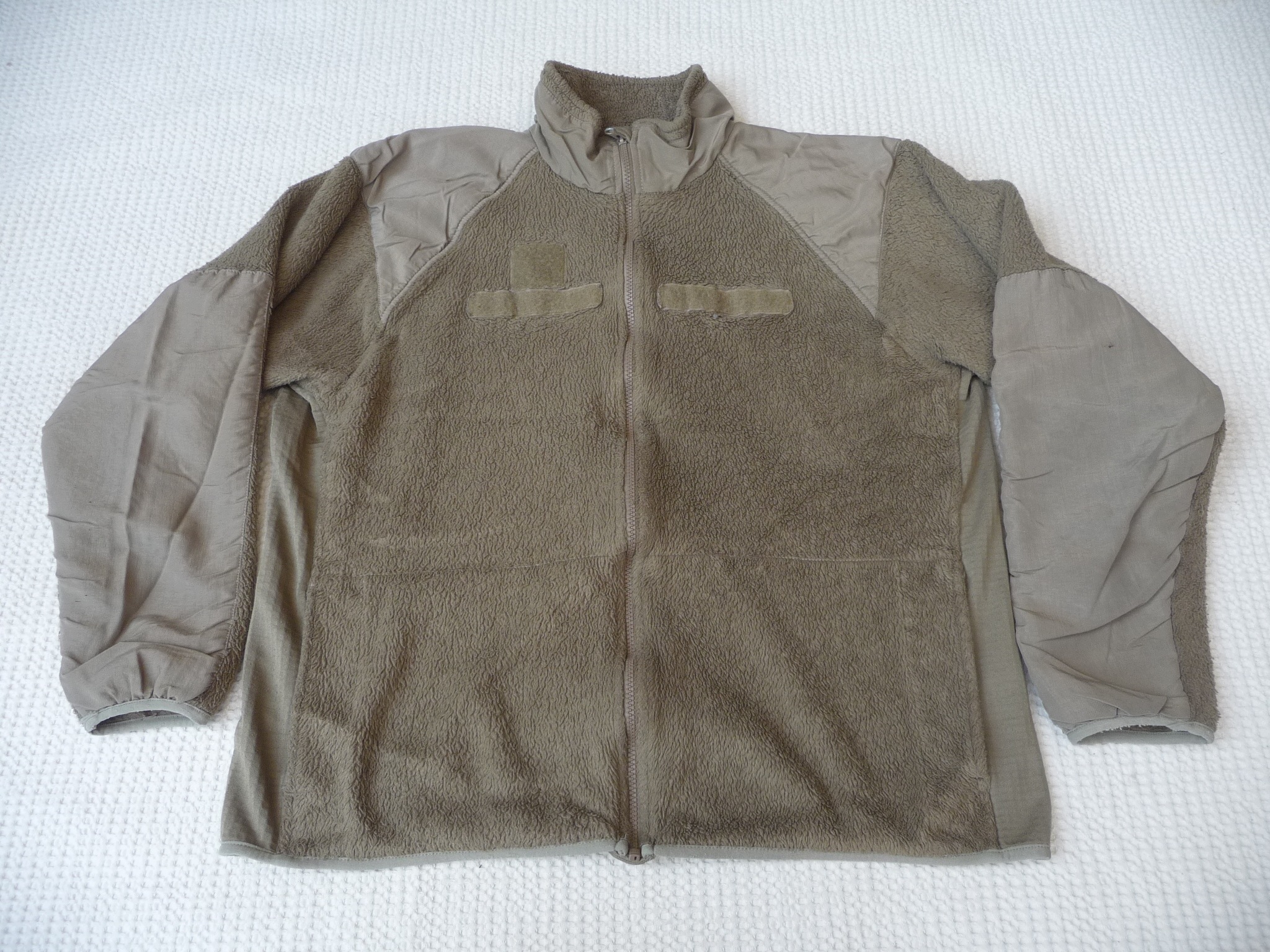 BLUZA WOJSKOWA POLAR ECWCS POLARTEC OCIEPLACZ L/L TAN GEN III US ARMY