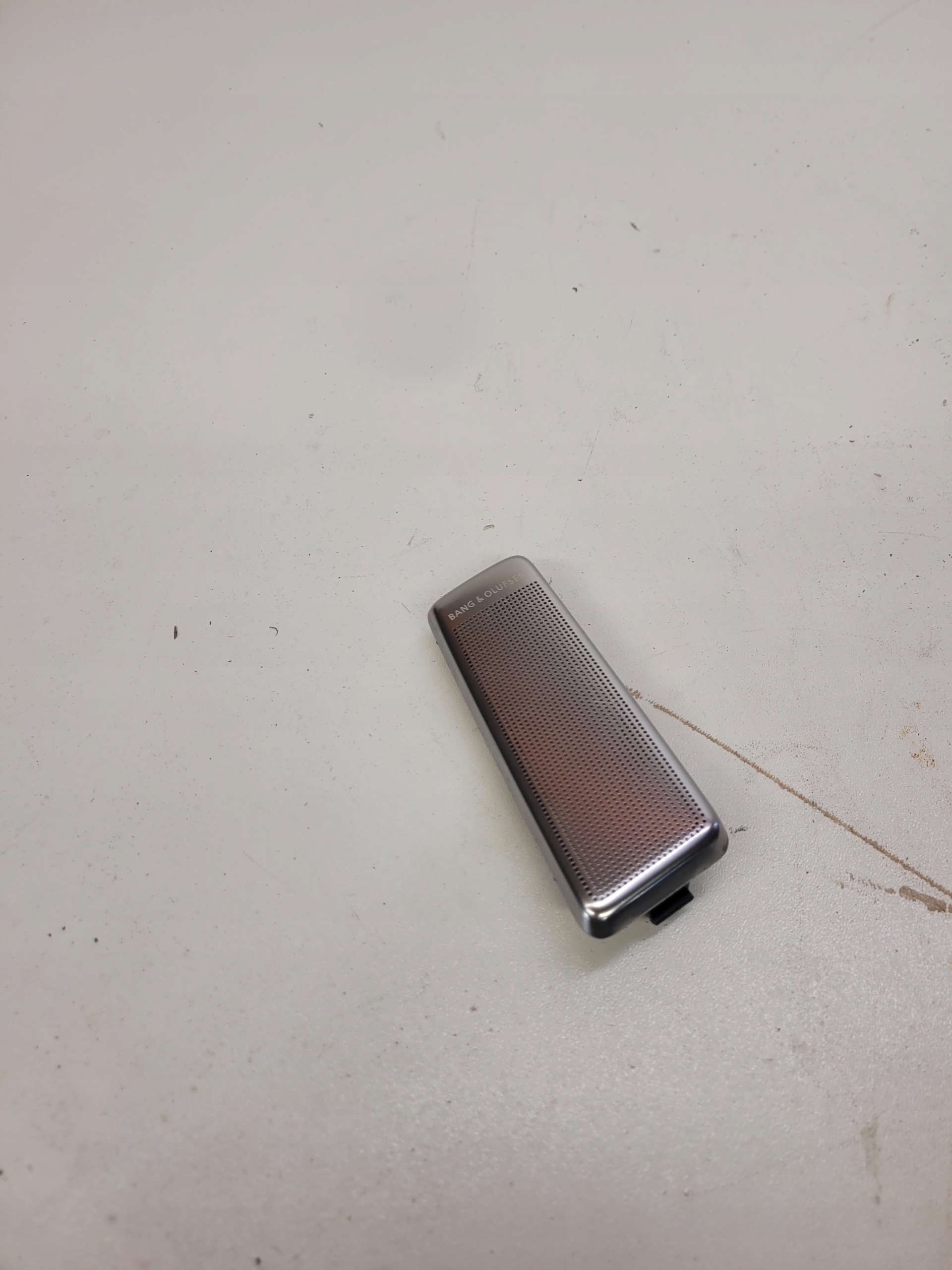krycí repráku B&O AUDI A8 D4 4H0868148B