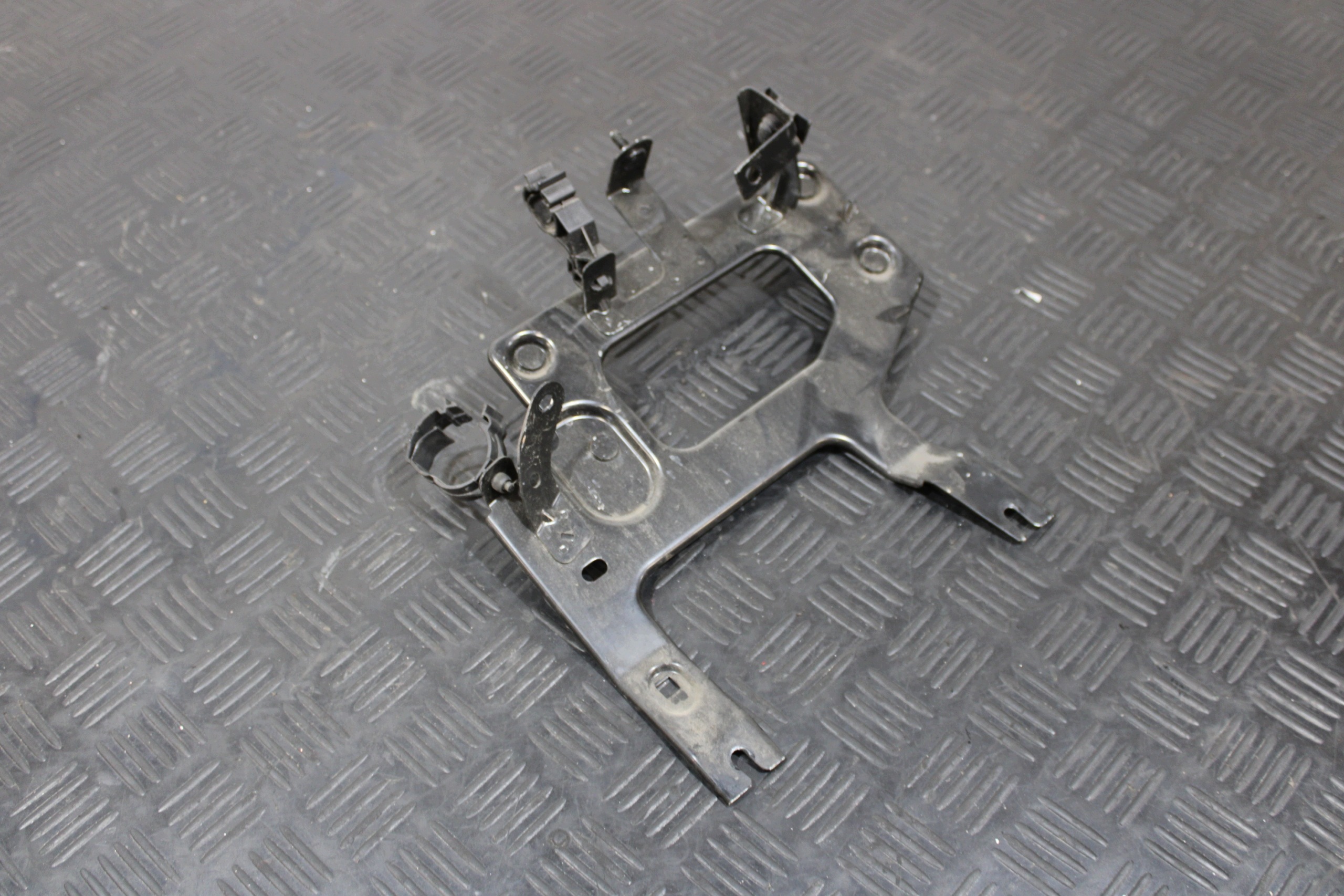 Support Support plaque Porte Console ALFA ROMEO STELVIO 2.2D