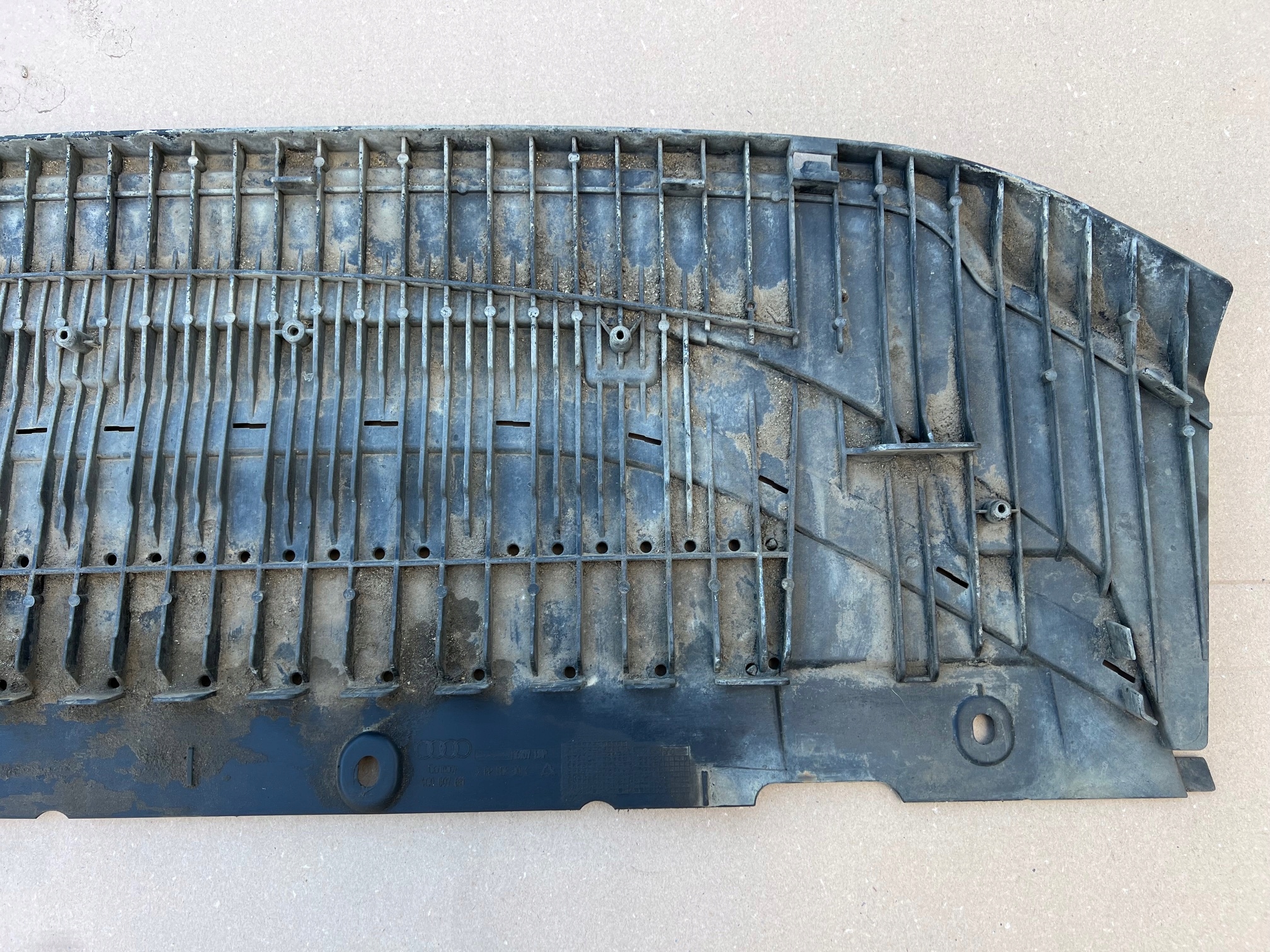 AUDI A6 C7 cover cover below bumper front front 4G0807611