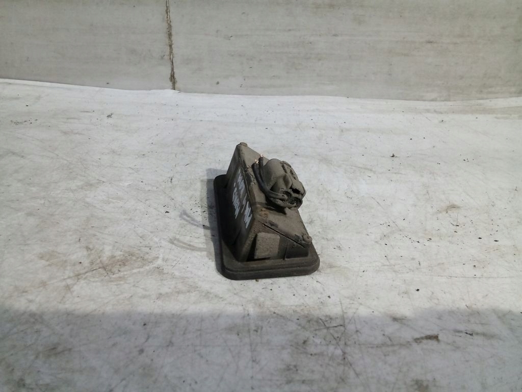 Ford Mondeo MK4 kombi handle mikrostyk bonnet rear part
