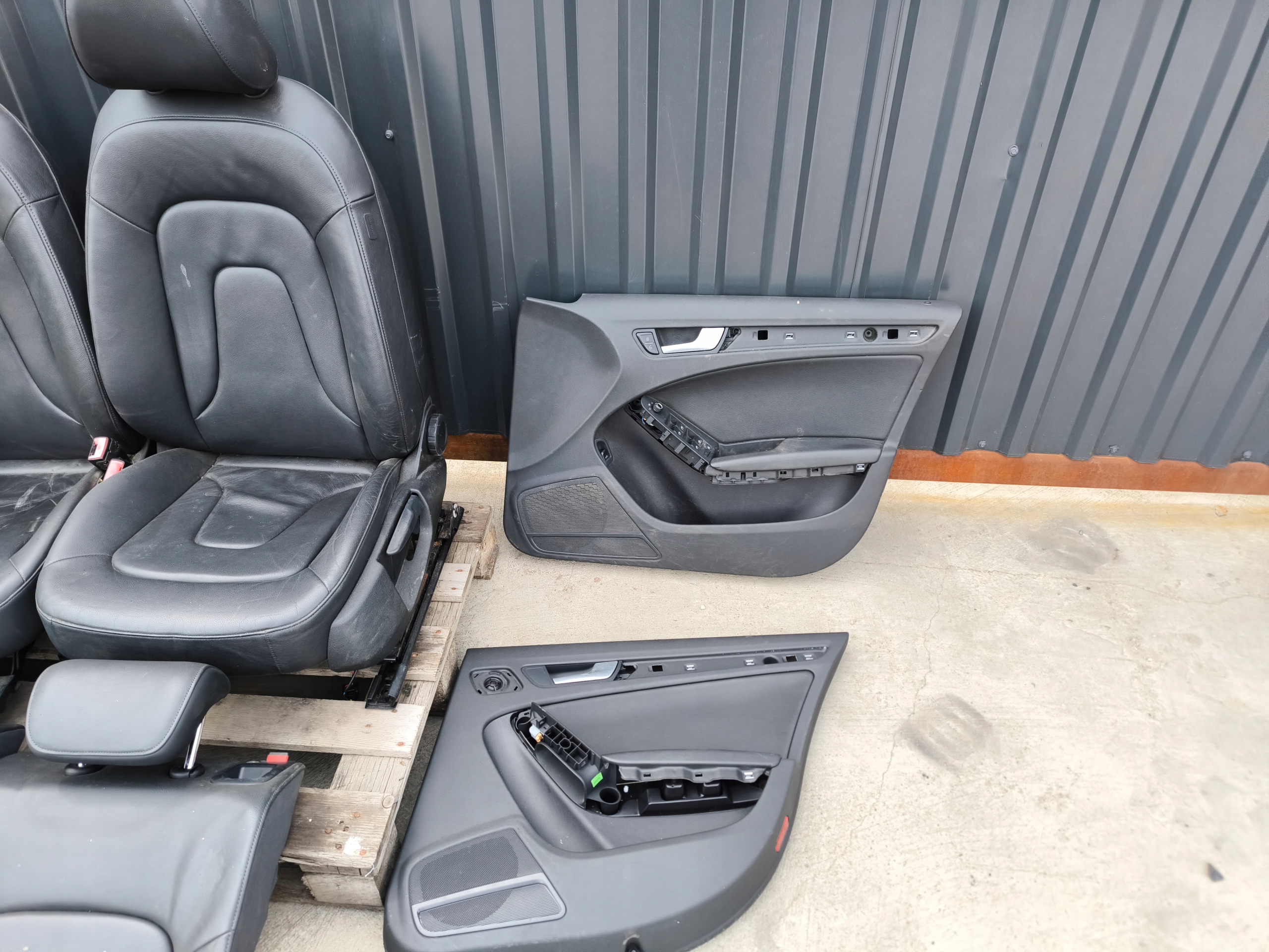 Sitz Sitze AUDI A4 B8 KOMPLET Leder ohne Hitzung !!! *2
