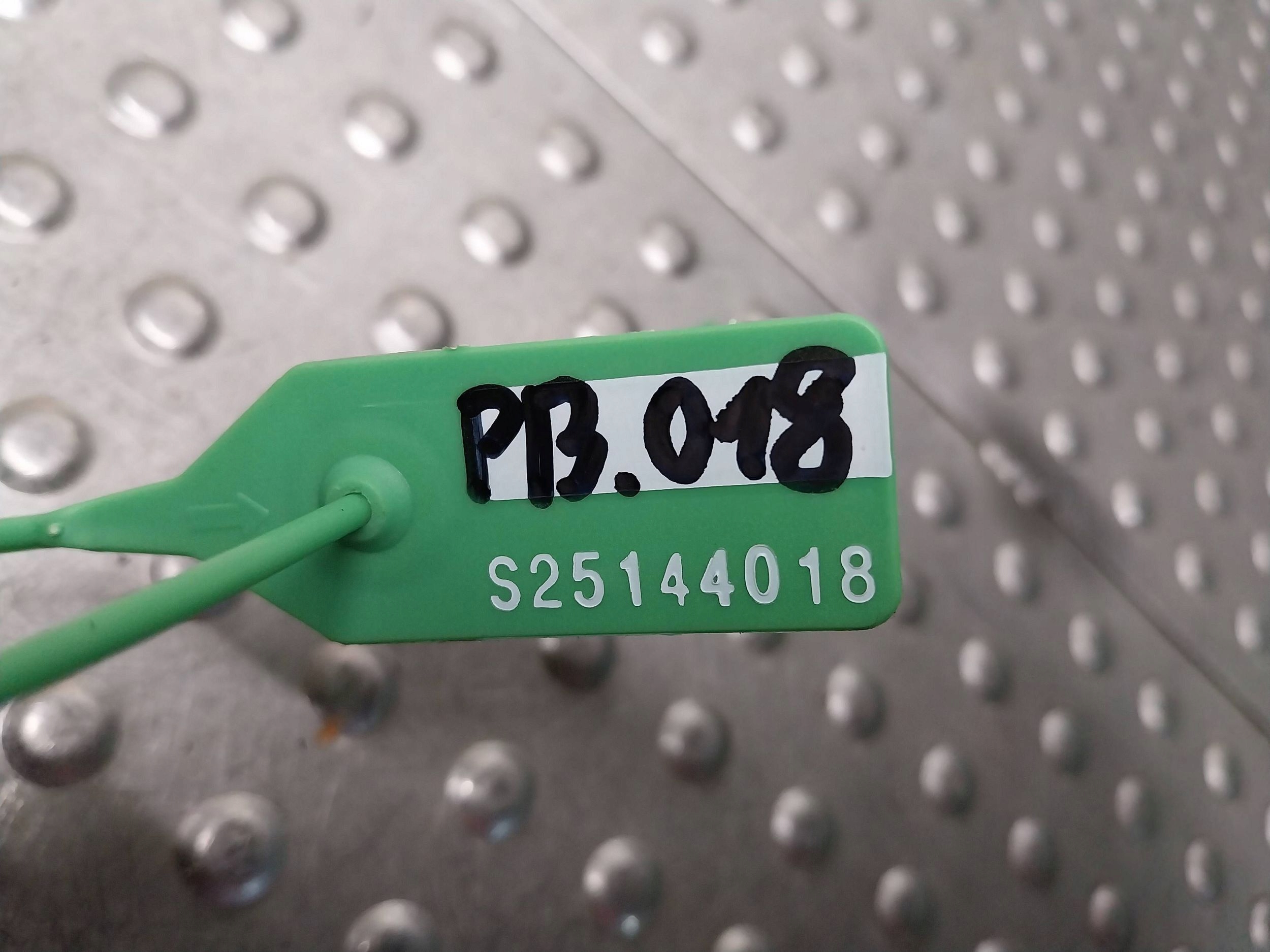 páčky pod volant a ovládání ovladanie 9123041 BMW E70 E81 E84 E87 E88 E89 E90 E91