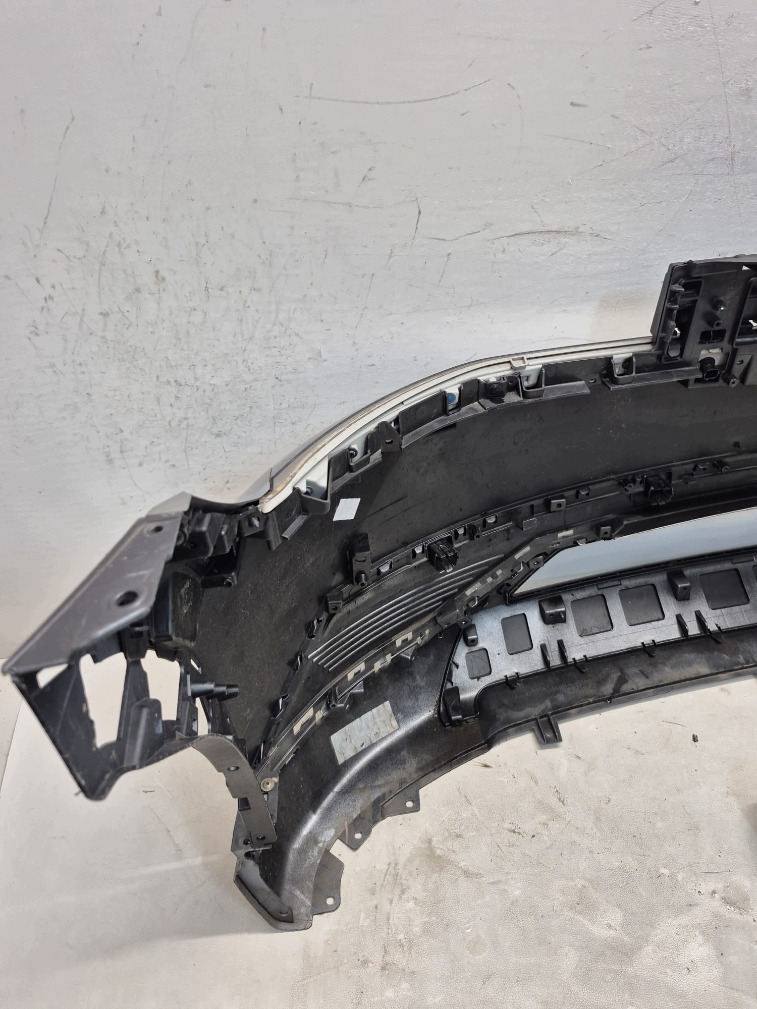 HYUNDAI IONIQ 5 V 21- bumper front front PDC 86511-GI000