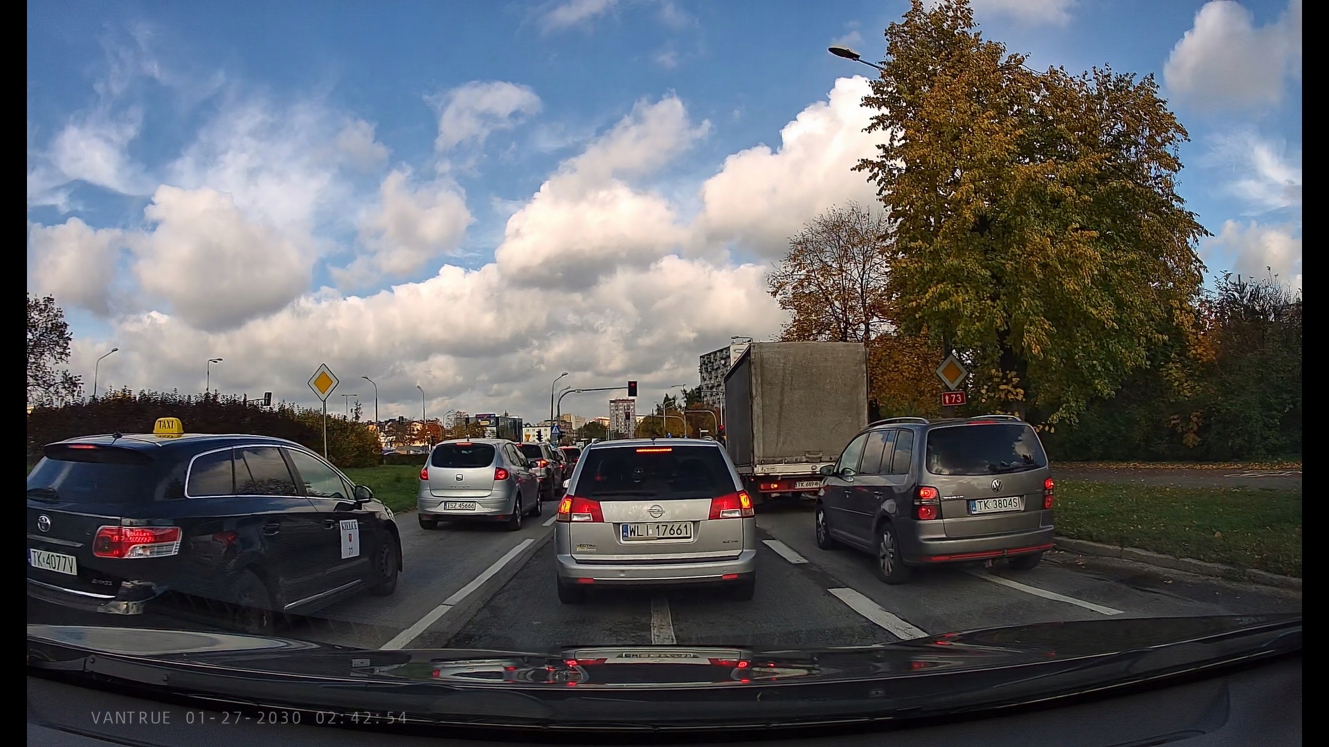 VANTRUE N2S REJESTRATOR 2CH 2,5K/FHD GPS + ACC + VANTRUE 128GB Karta pamięci w zestawie brak