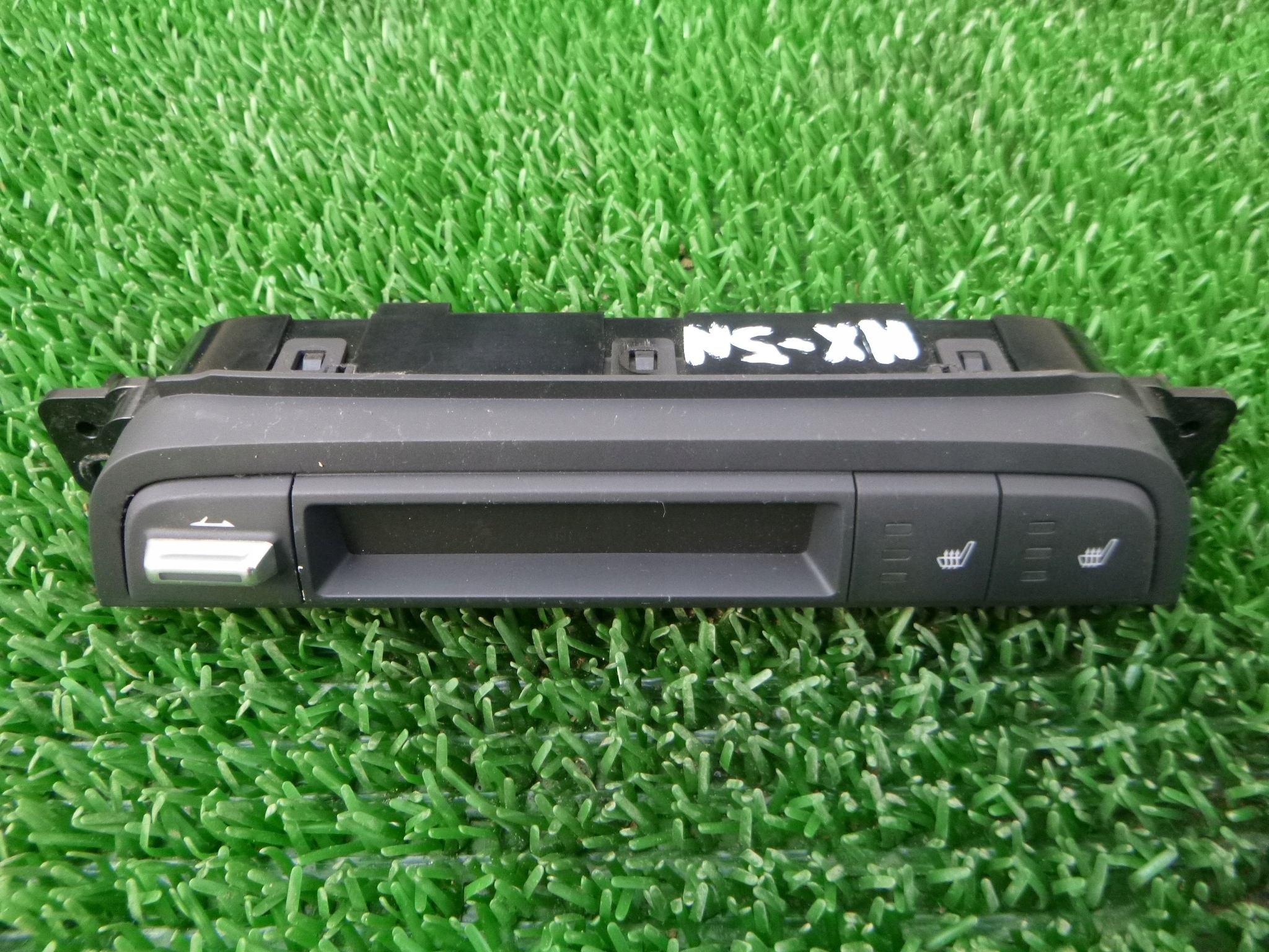 MAZDA MX - 5 ND 2015 - ПАНЕЛЬ ОБІГРІВУ СИДІНЬ ДАХУ