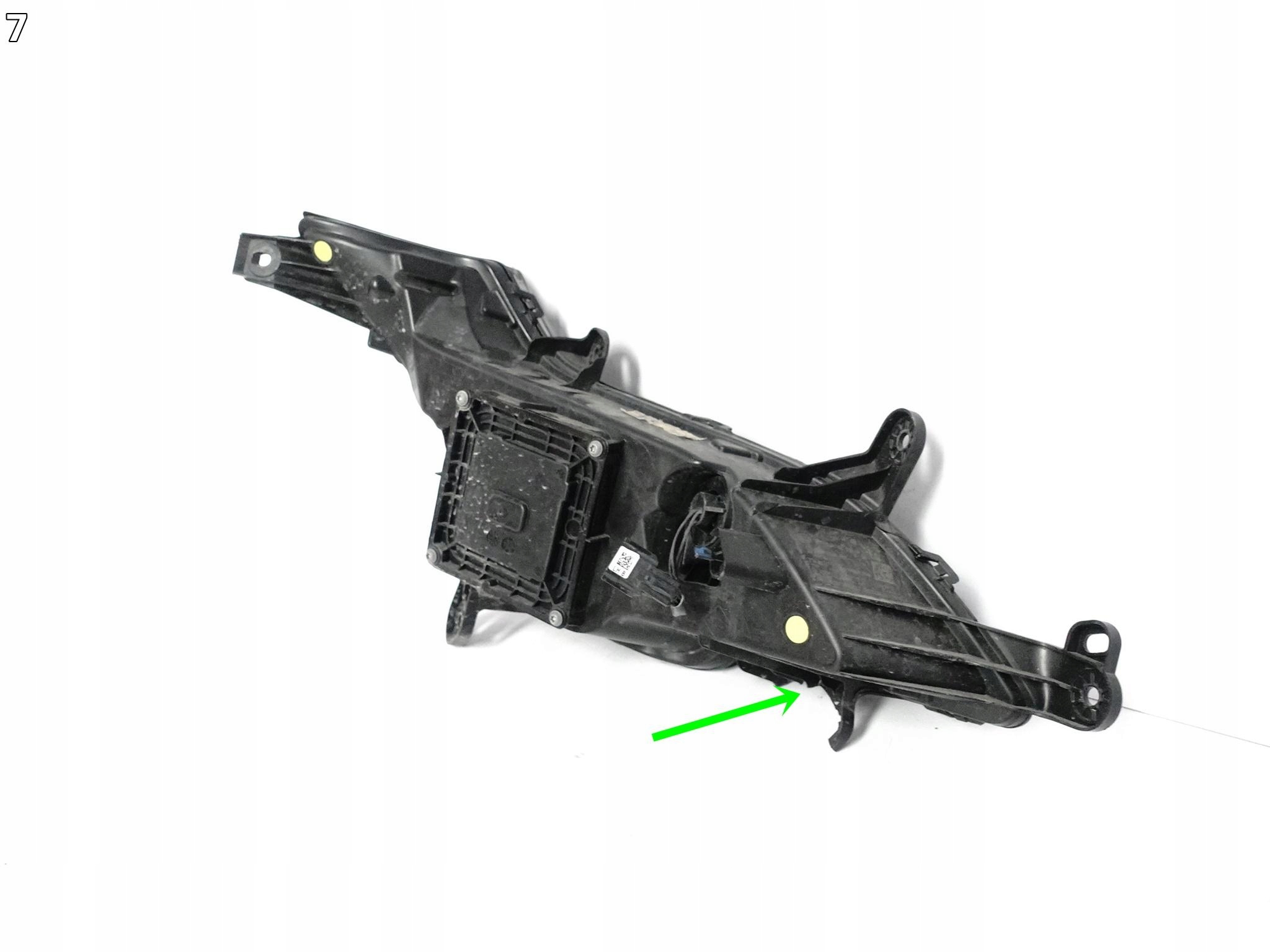 RENAULT MEGANE V 5 E-TECH 22- light DO running daytime LED DRL left front EU
