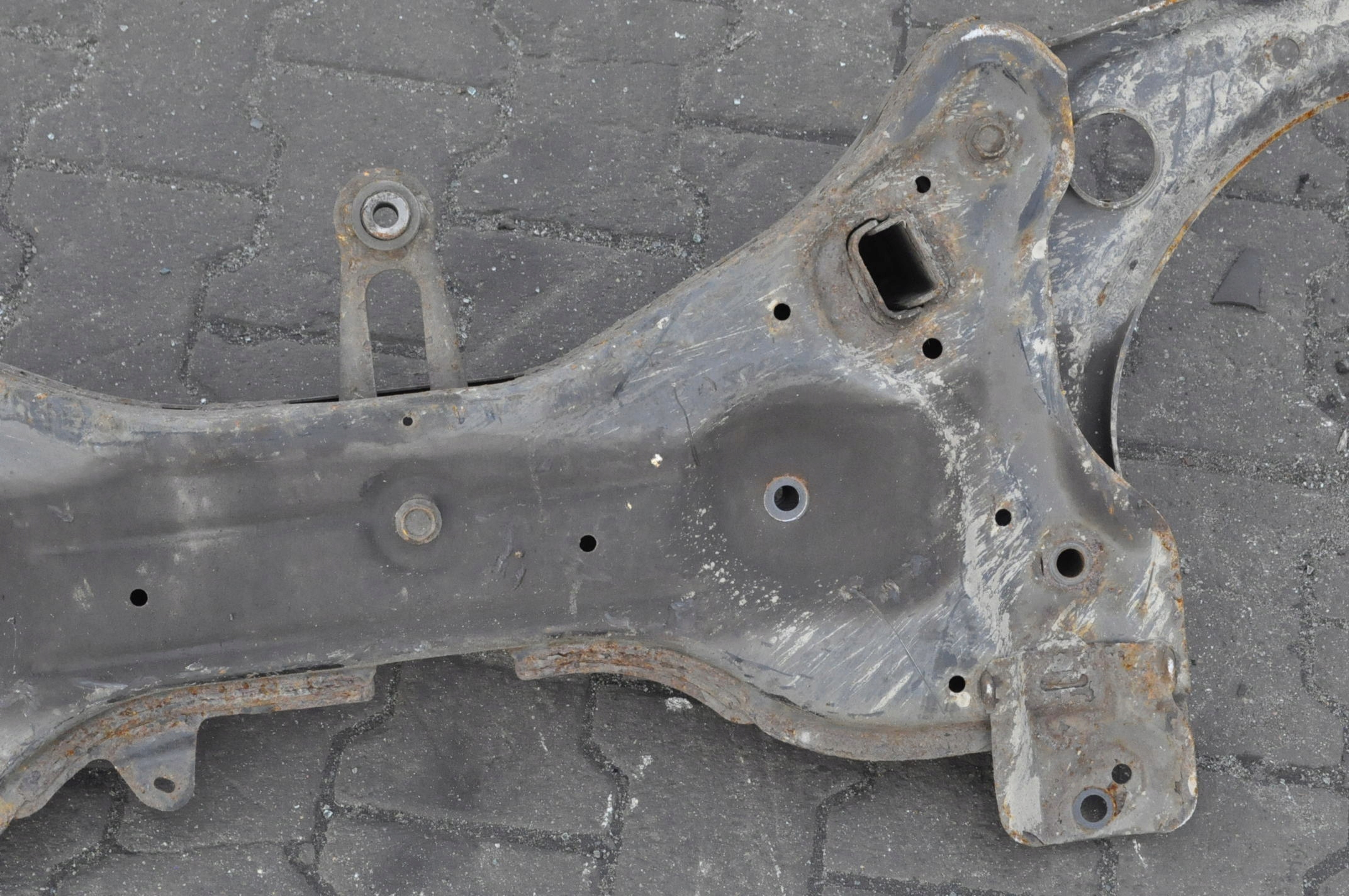 NISSAN MICRA K13 SANKI ZAWIESZENIA Typ samochodu Samochody osobowe