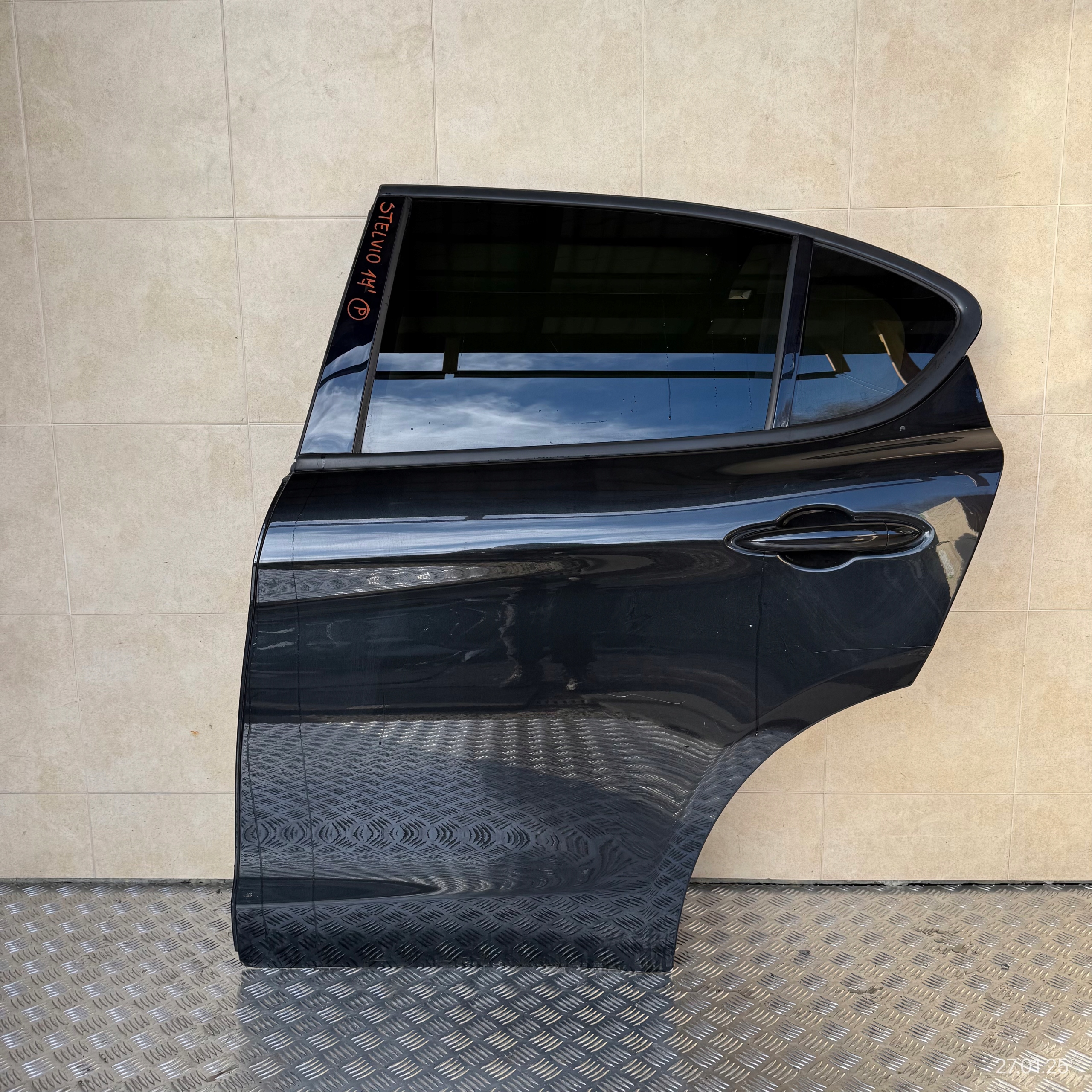 door complete rear. left ALFA ROMEO STELVIO 2017 ROK