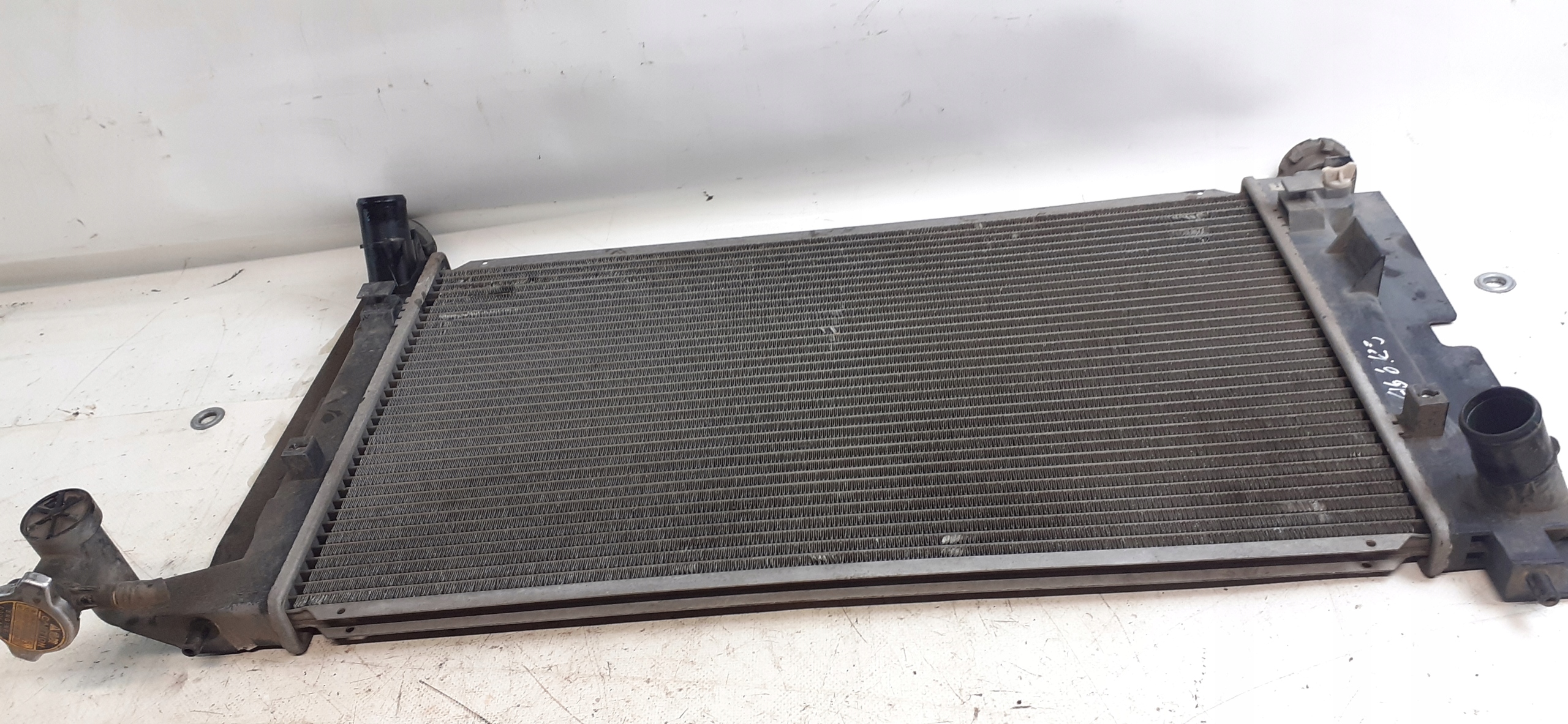 Radiatore / Raffreddatore TOYOTA COROLLA 1.4i 16V