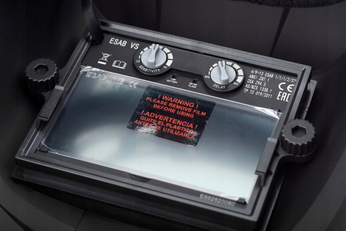 Przyłbica MASKA spawalnicza samościemniająca ESAB Rodzaj przyłbica