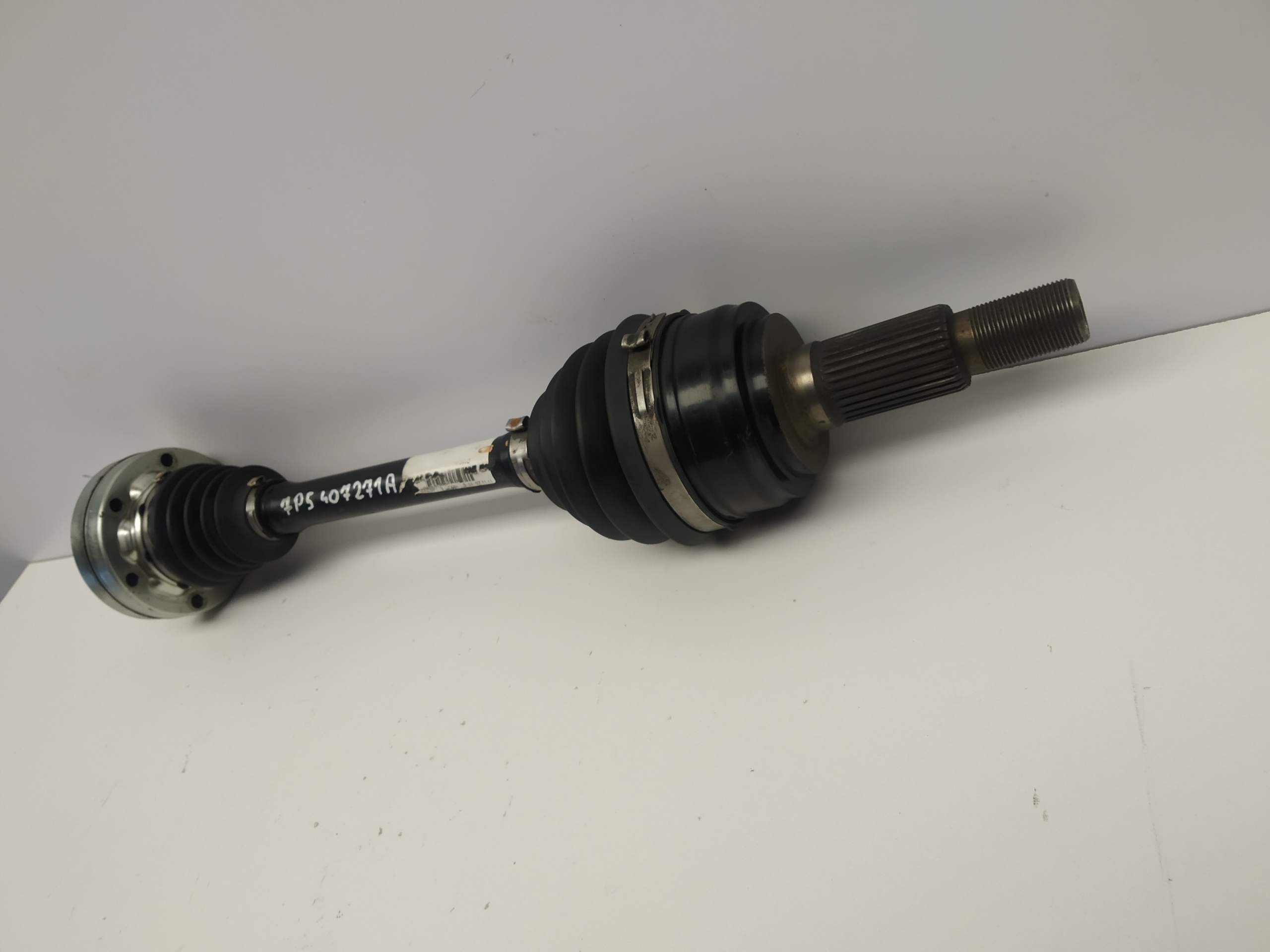 2010r- Porsche Cayenne II semi-axis semi-axis front left OM 7P5407271A original